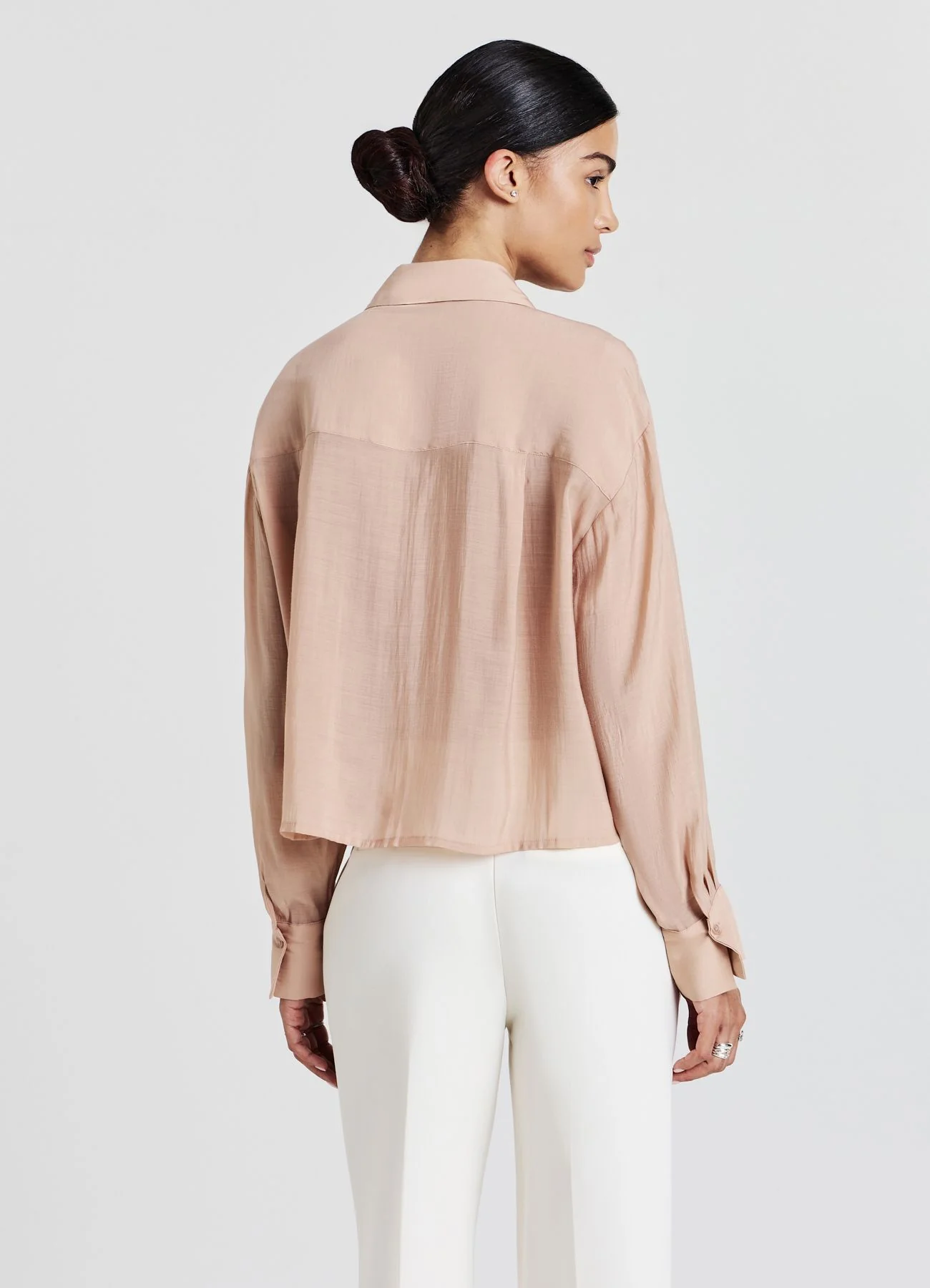 Camicia trasparenze applicazioni