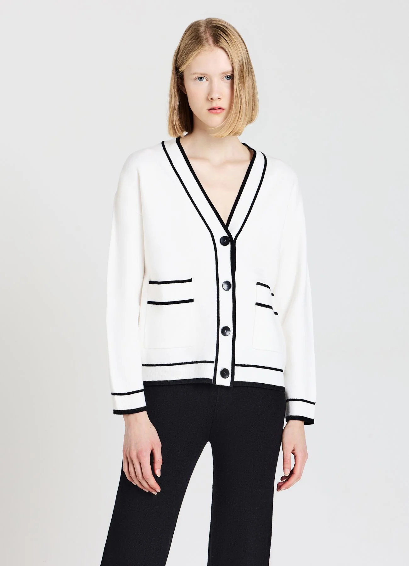 Cardigan con profili a contrasto - Image 3
