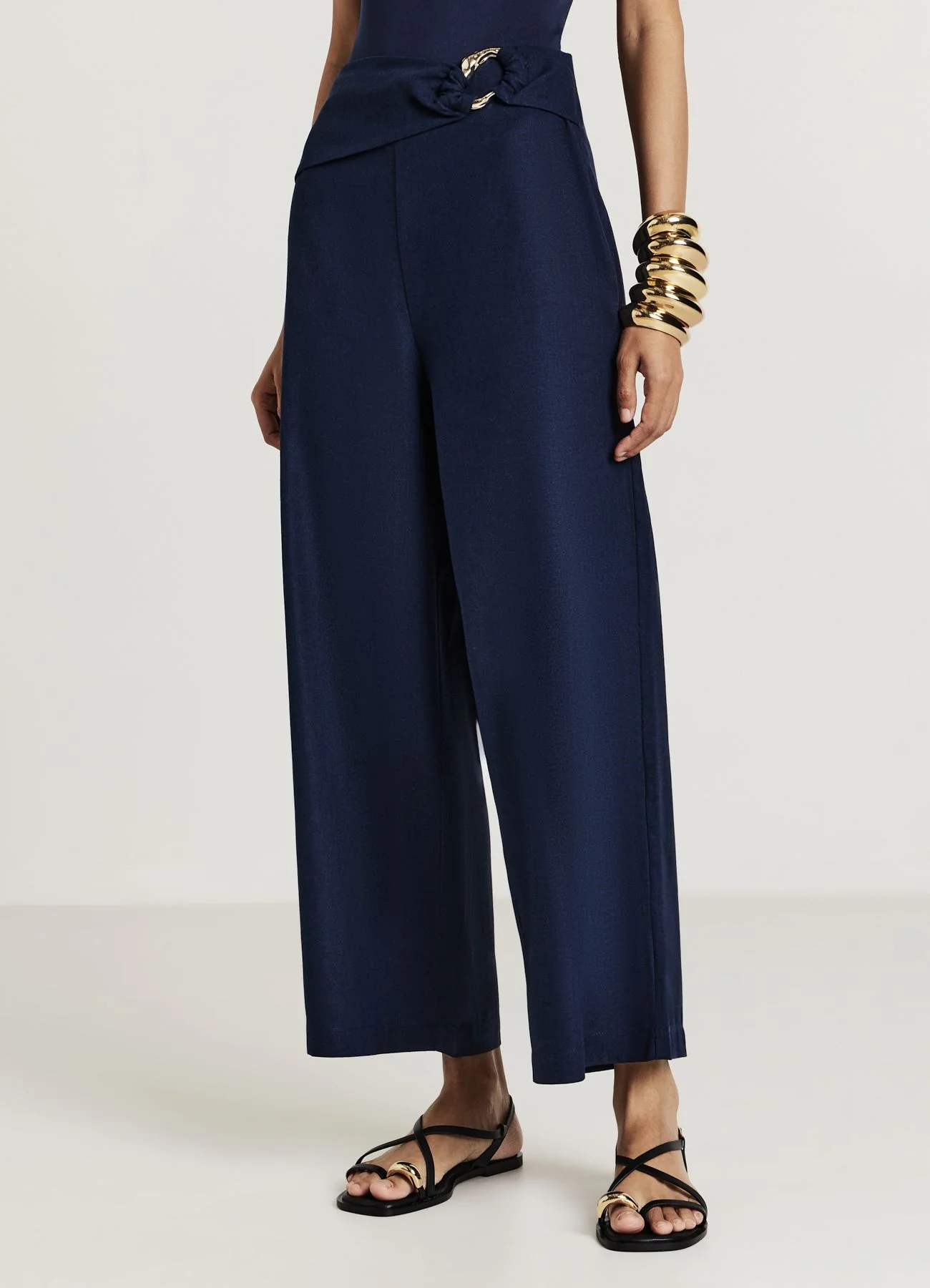 Culotte con fibbia