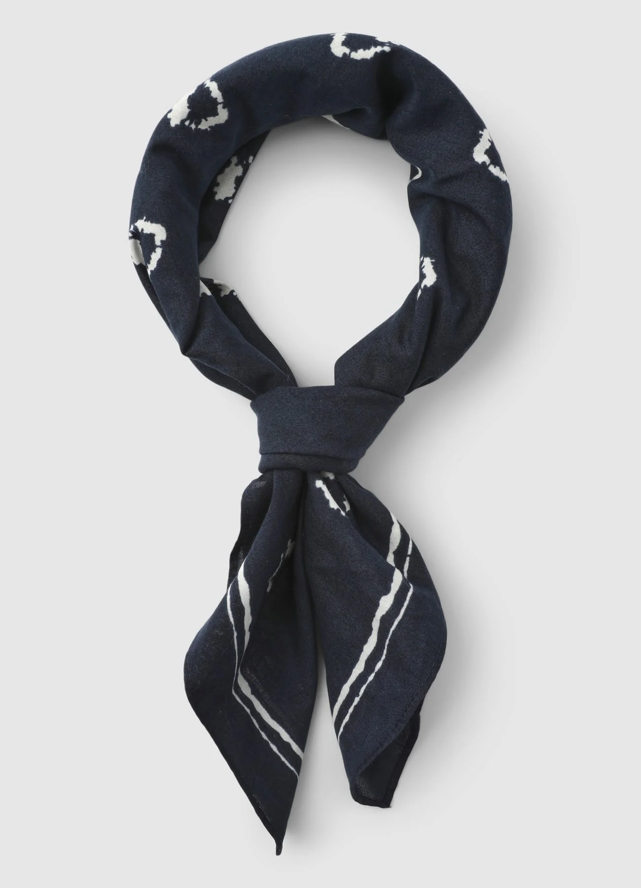 Foulard con stampa geometrica