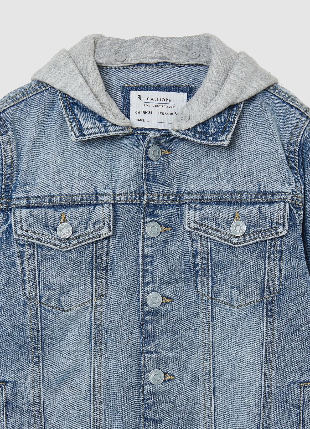 Giacca denim con cappuccio in felpa - Image 6