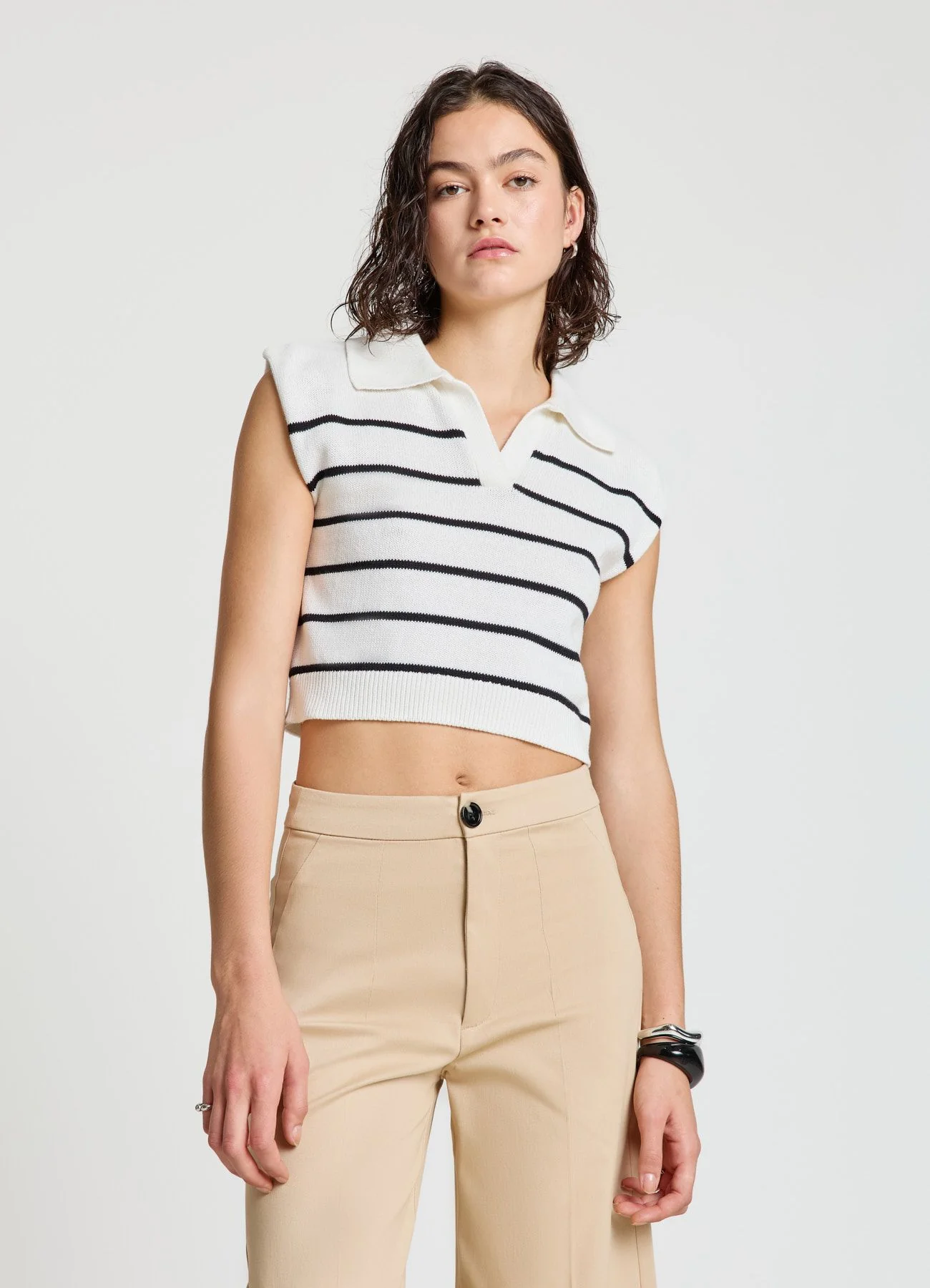 Gilet a righe con colletto polo - Image 7