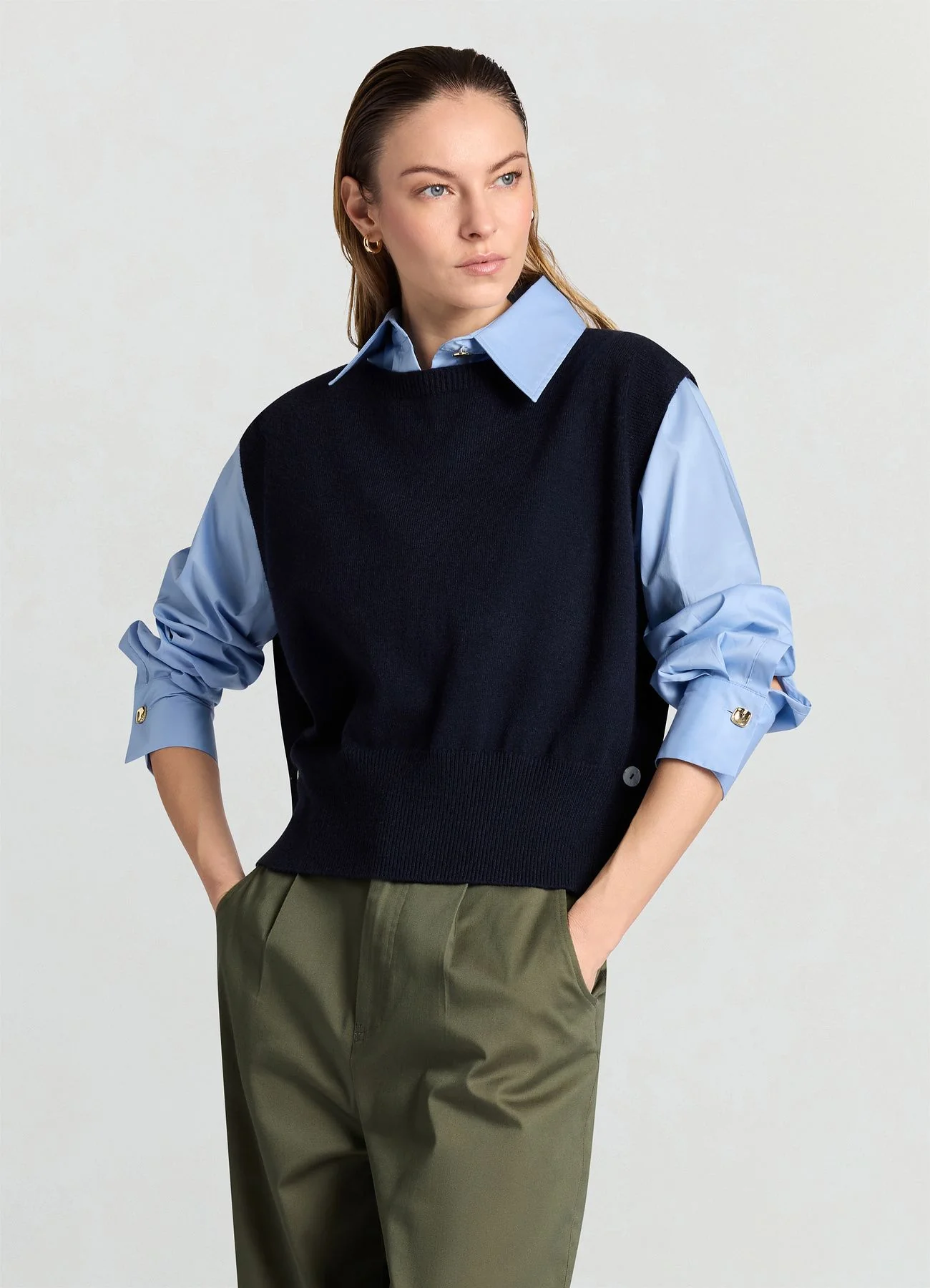 Gilet con bottoni laterali - Image 2