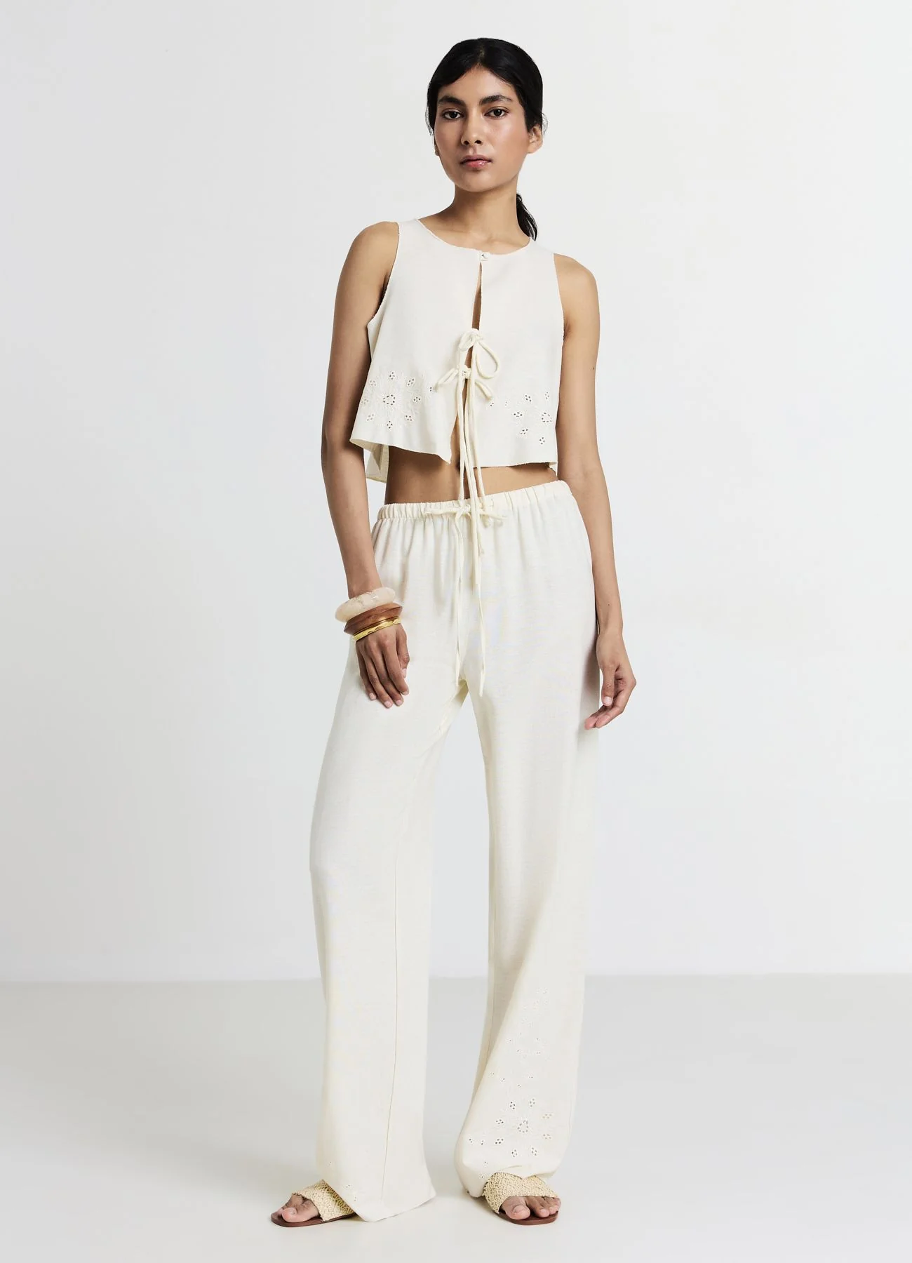 Gilet con ricami