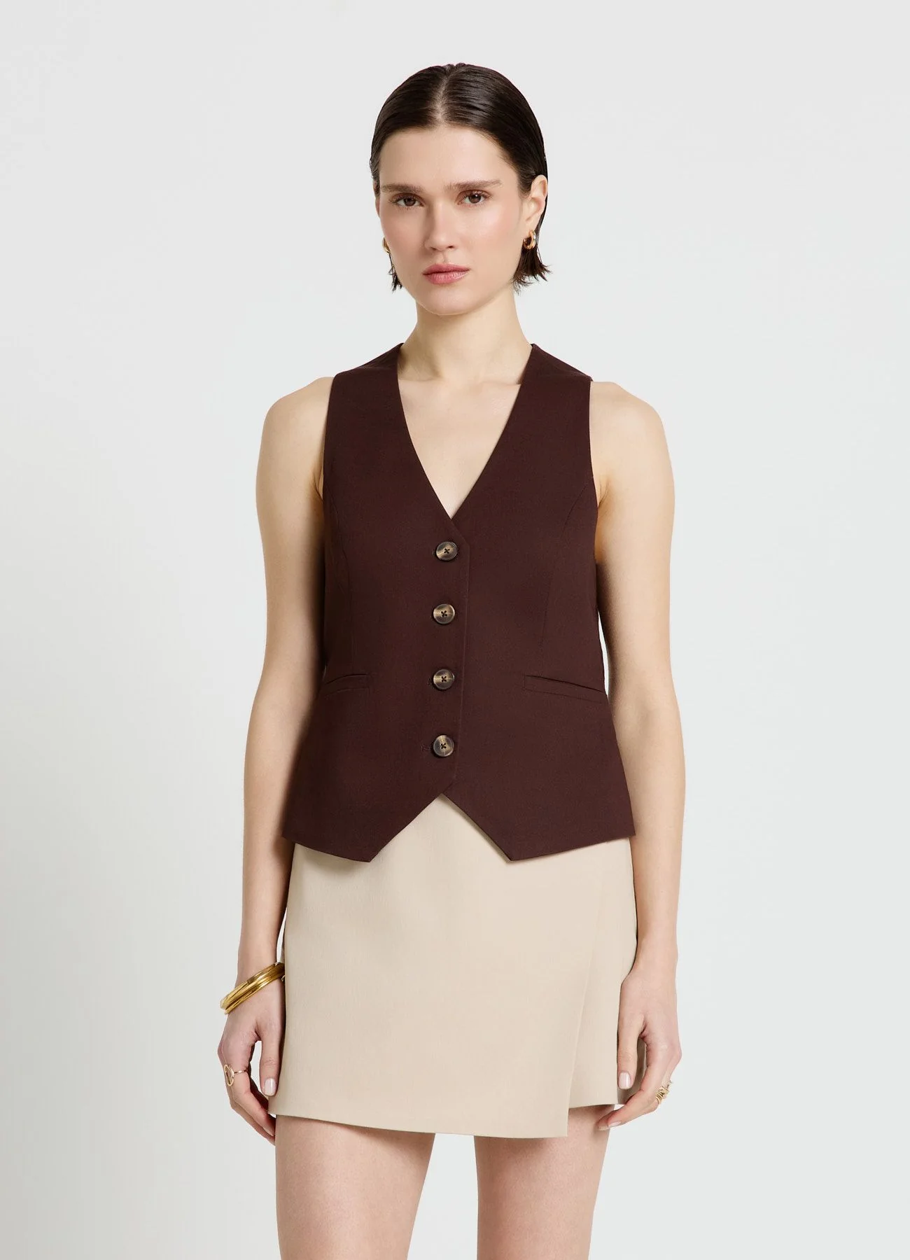Gilet con scollo a v e bottoni - Image 2