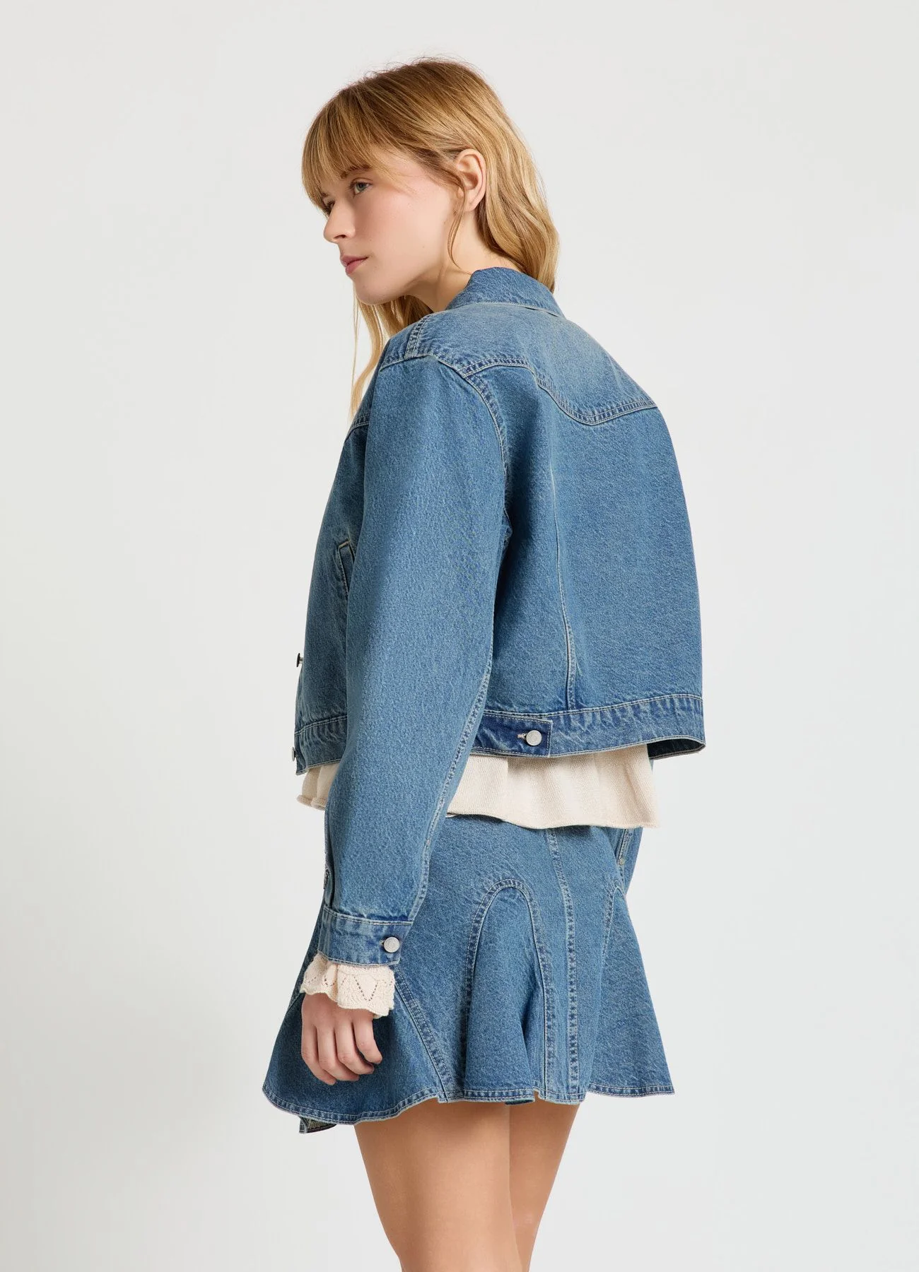 Giubbino di jeans con bottoni
