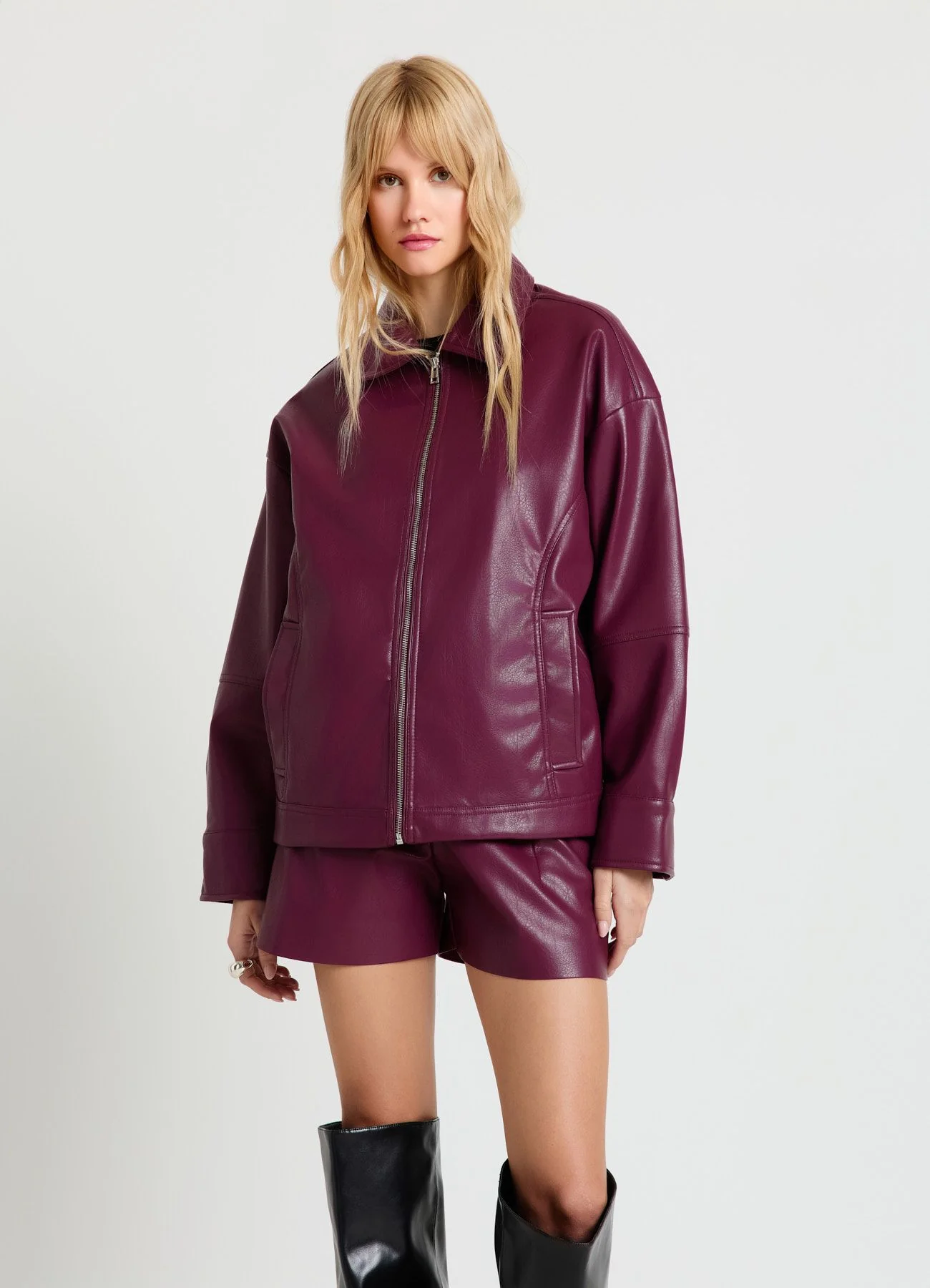 Giubbino similpelle con zip