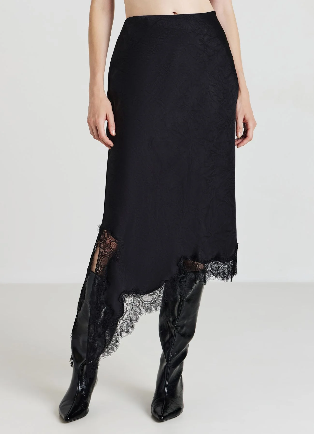 Gonna asimmetrica con pizzo - Image 3