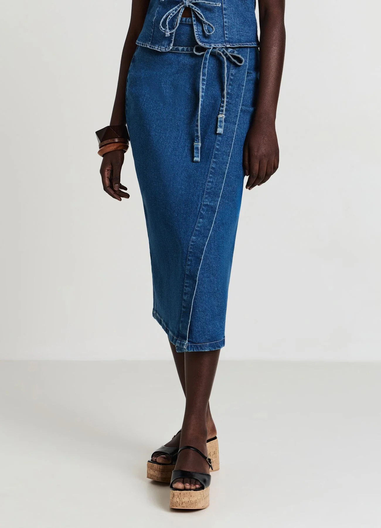 Gonna wrap in denim