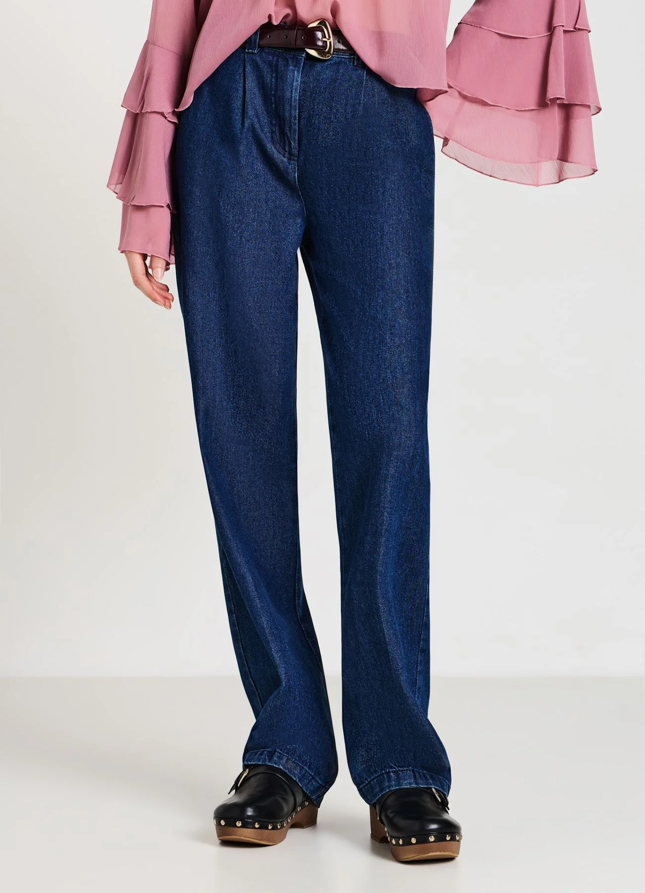 Jeans con pinces - Image 2