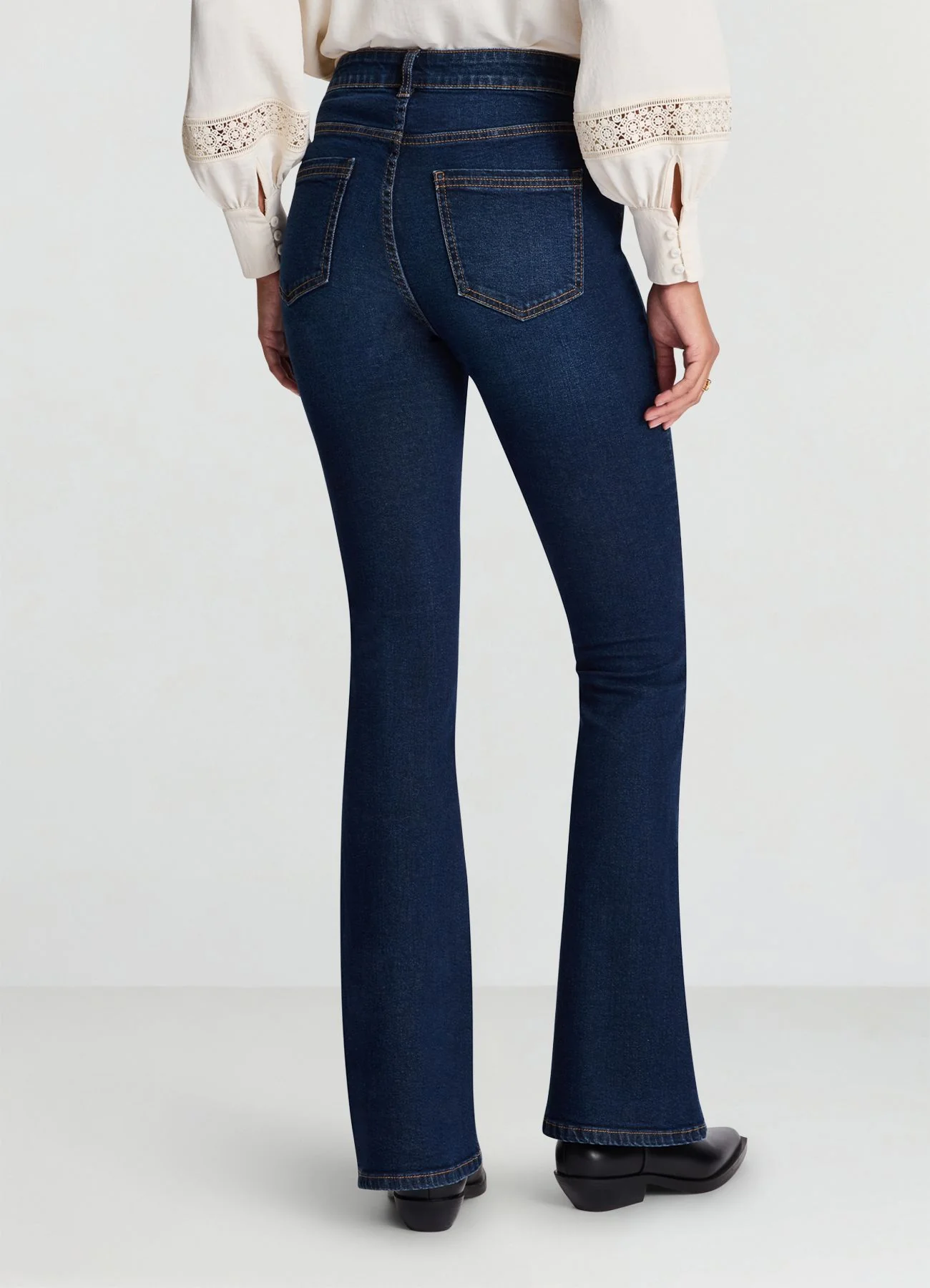 Jeans flare a cinque tasche - Image 2