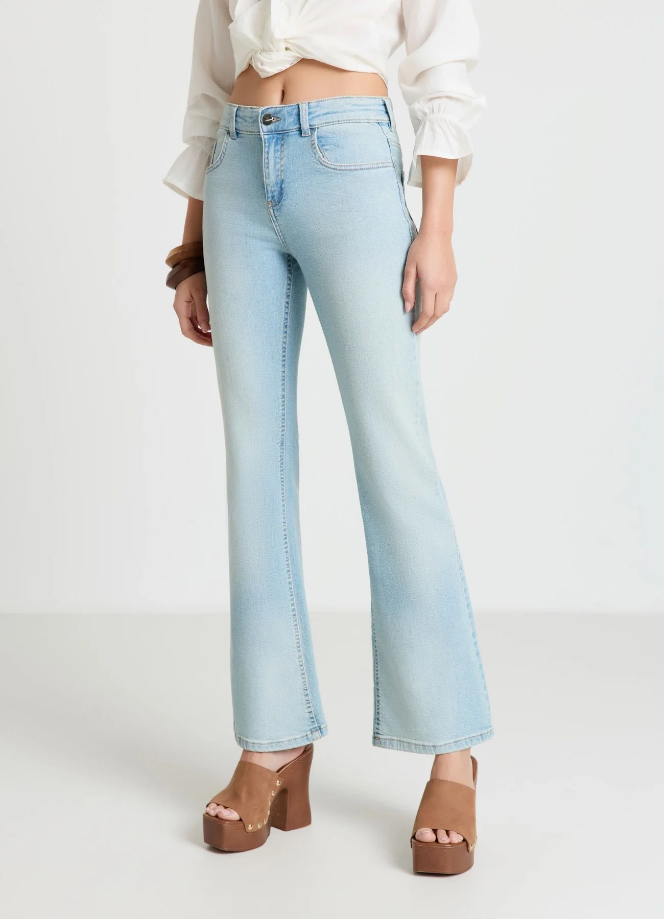 Jeans flare a vita bassa