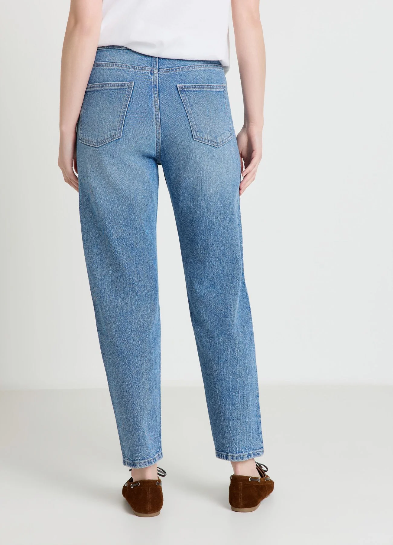 Jeans mom fit a cinque tasche