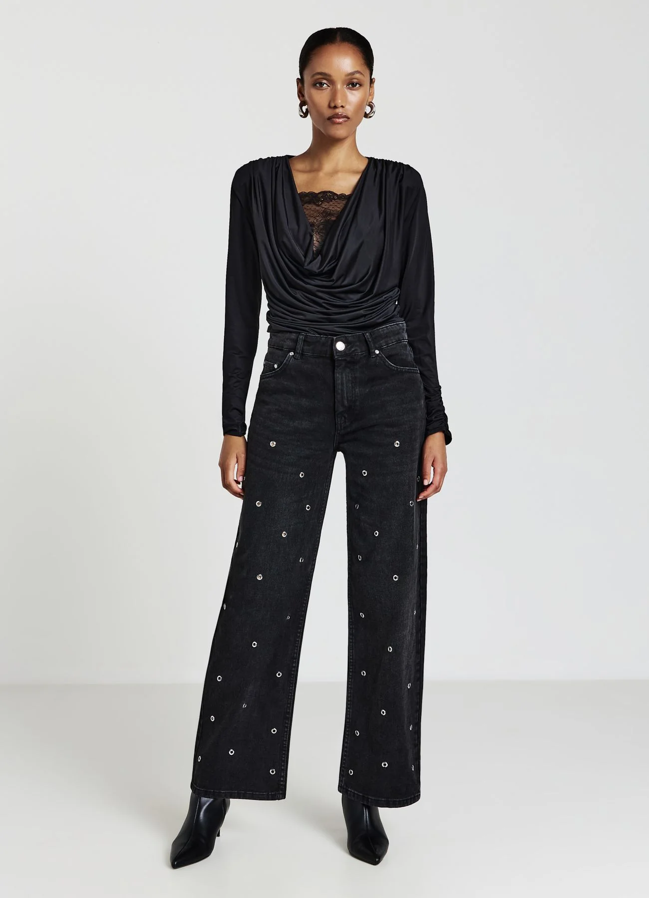 Jeans straight con eyelet - Image 3