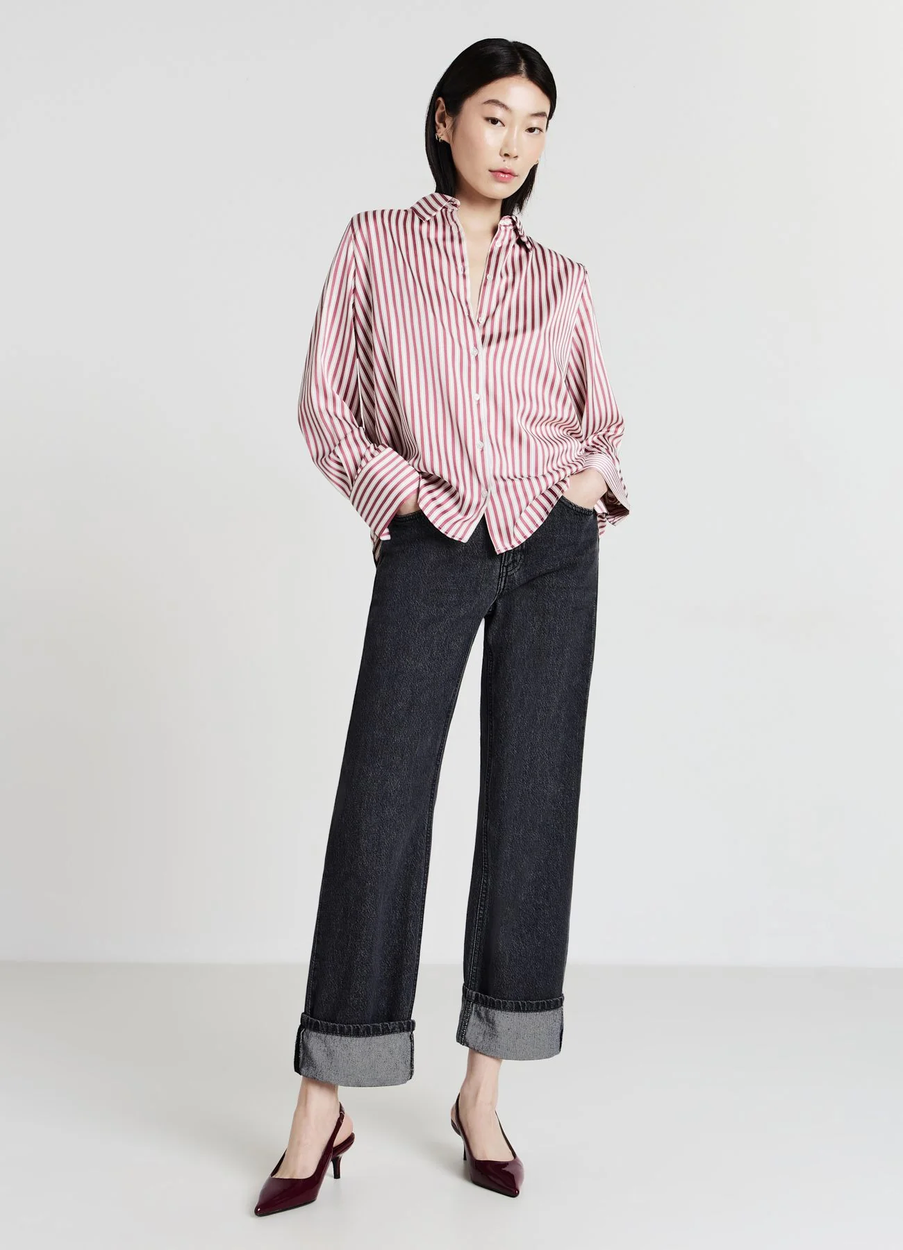Jeans straight con risvolto