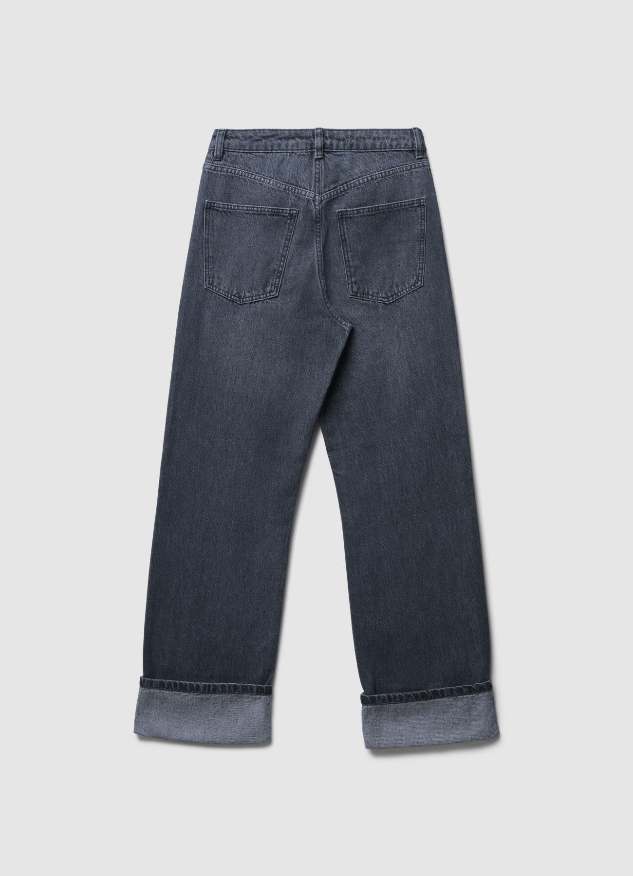 Jeans straight con risvolto - Image 4
