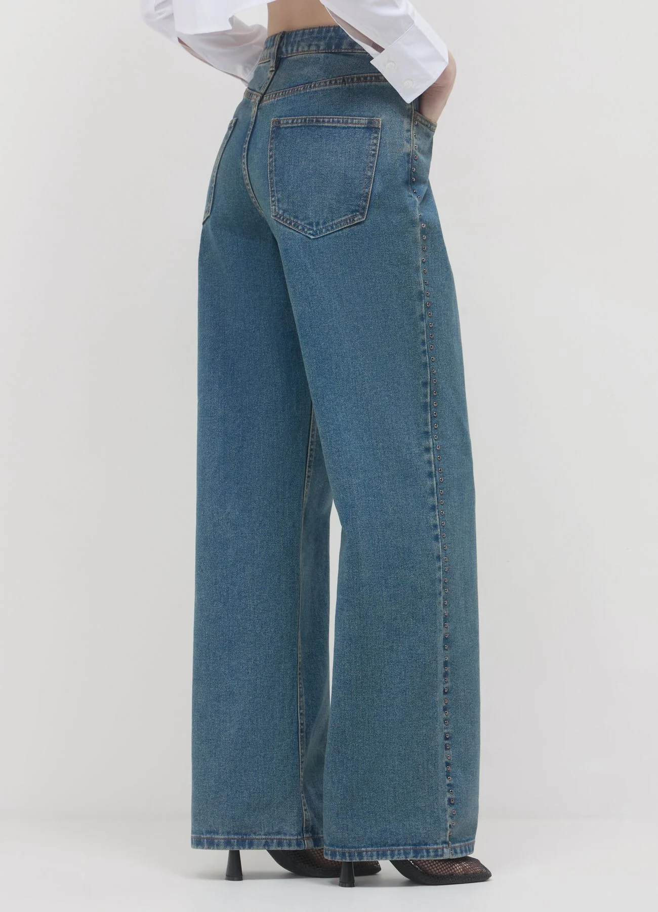 Jeans wide leg con borchie - Image 2