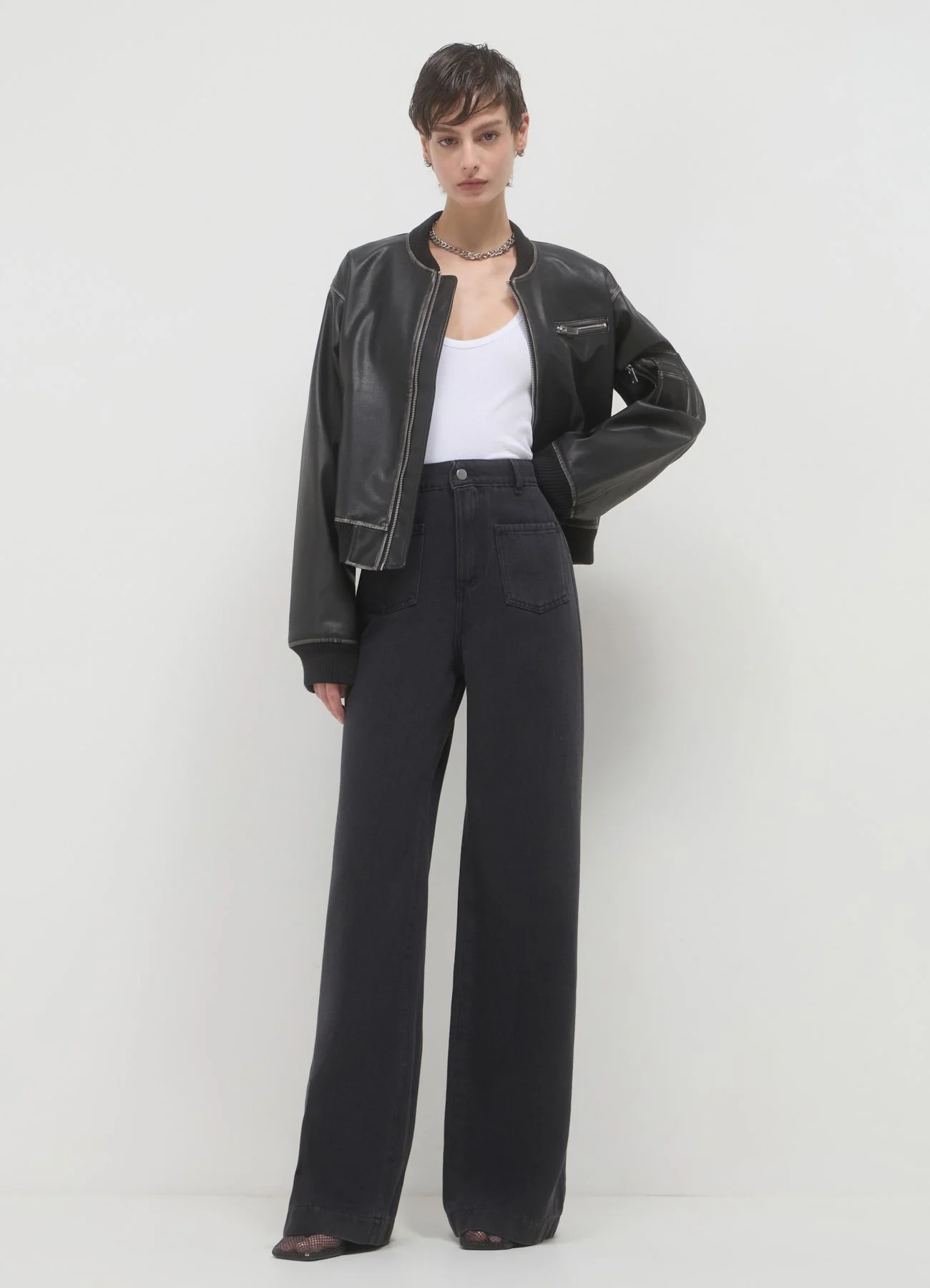 Jeans wide leg tasche applicate