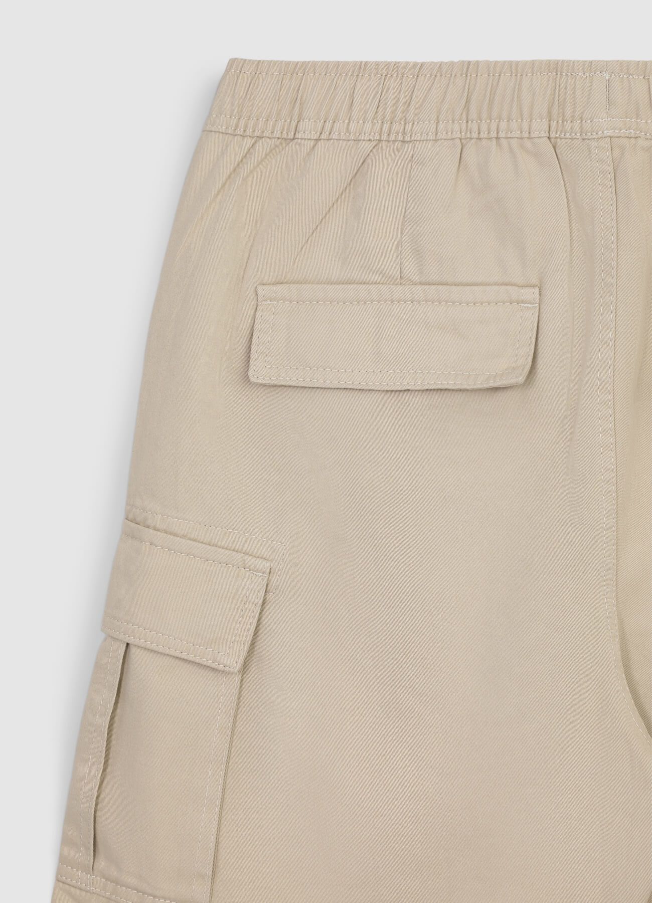 Jogger corto tasche cargo - Image 5