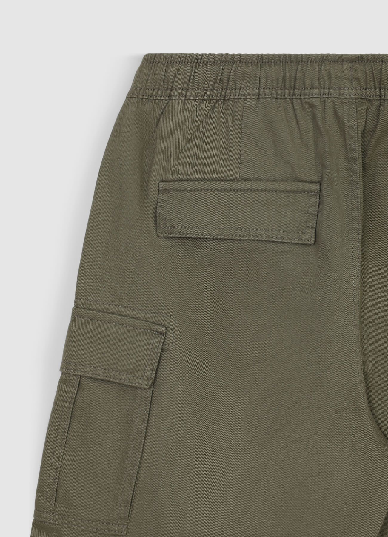 Jogger corto tasche cargo - Image 5