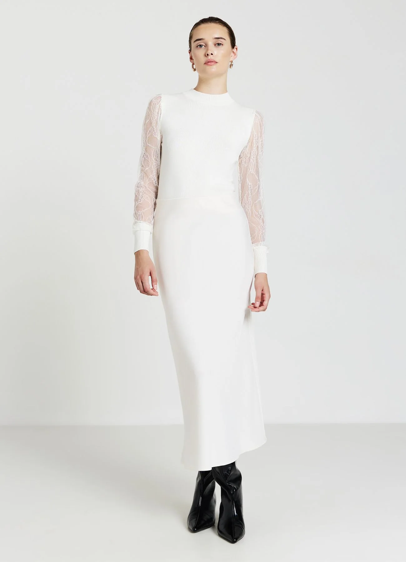 Maglia con maniche in pizzo