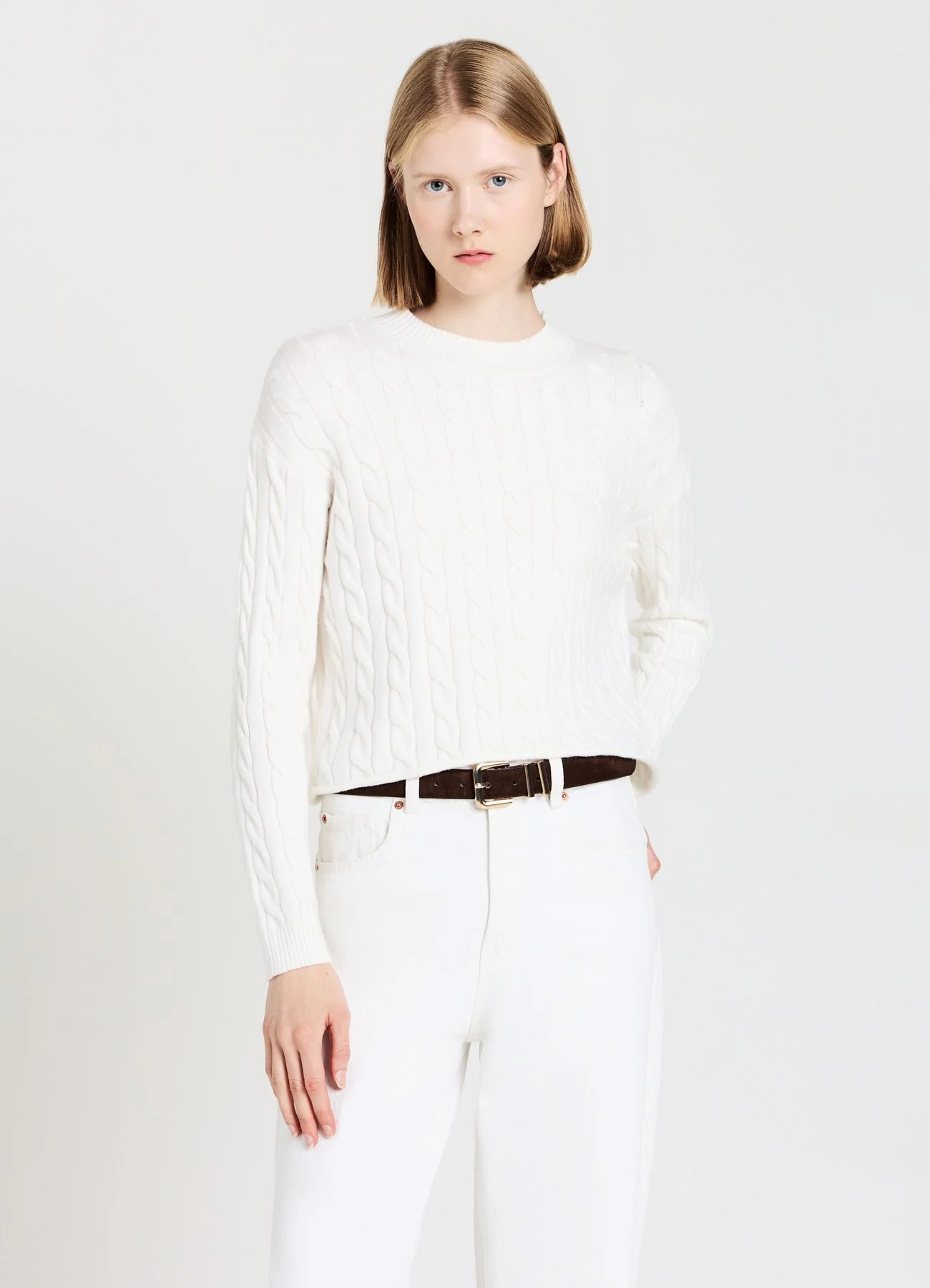 Maglia crop con trecce