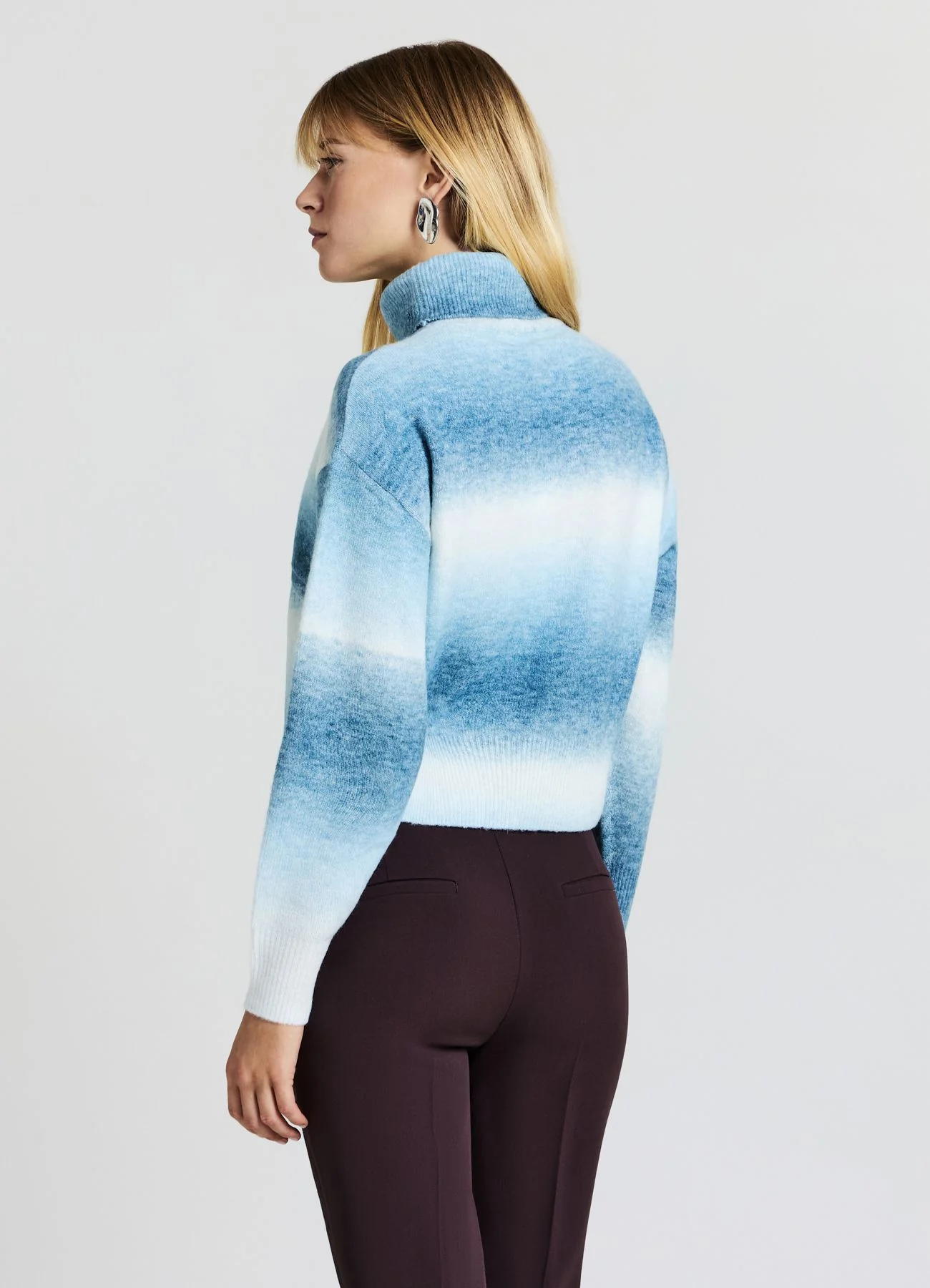 Maglia dolcevita fantasia sfumata