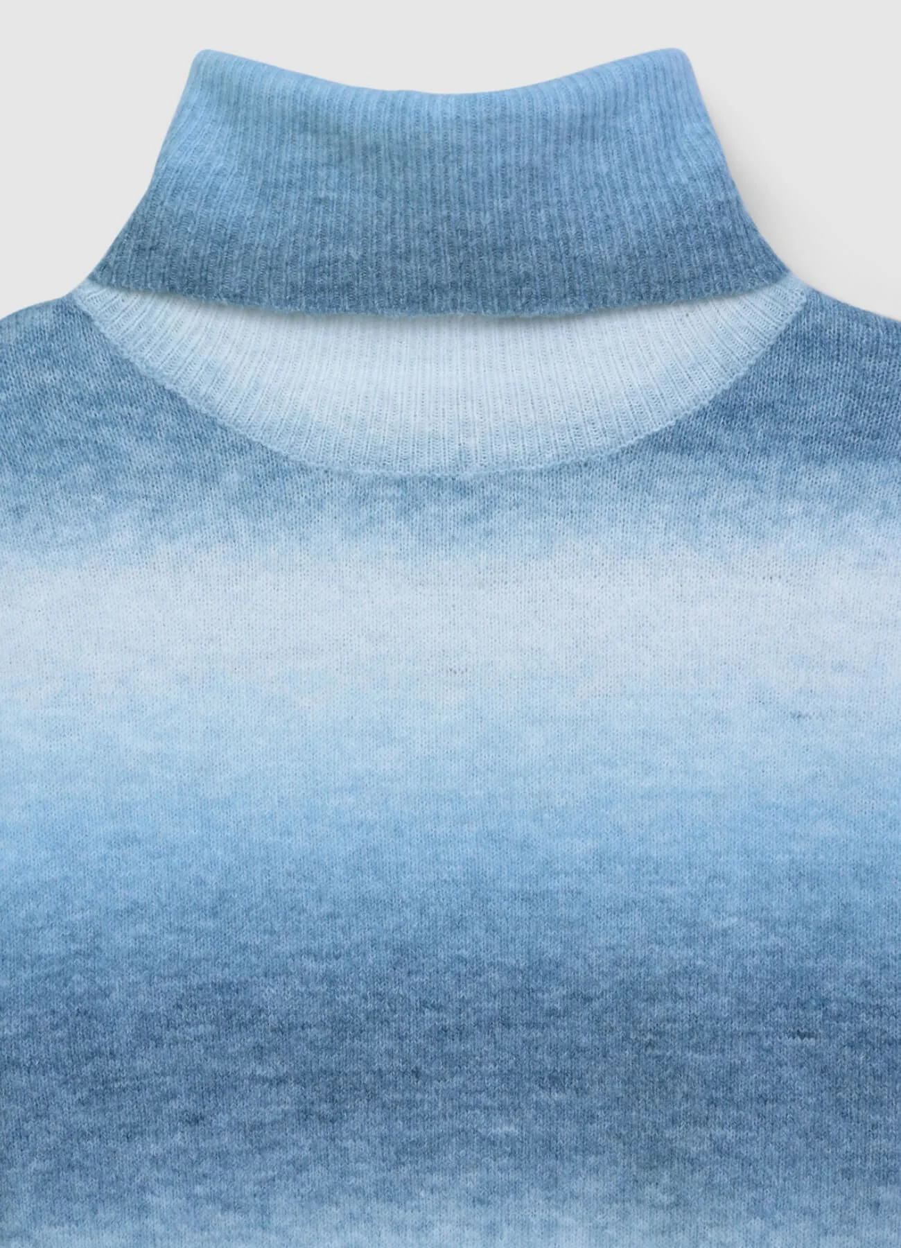 Maglia dolcevita fantasia sfumata - Image 6