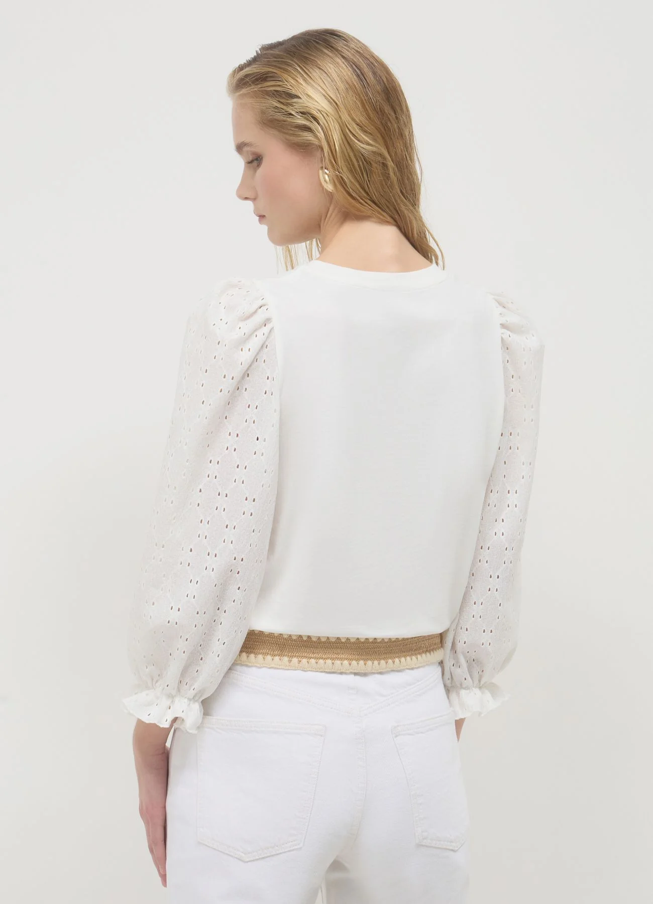 Maglia maniche traforate