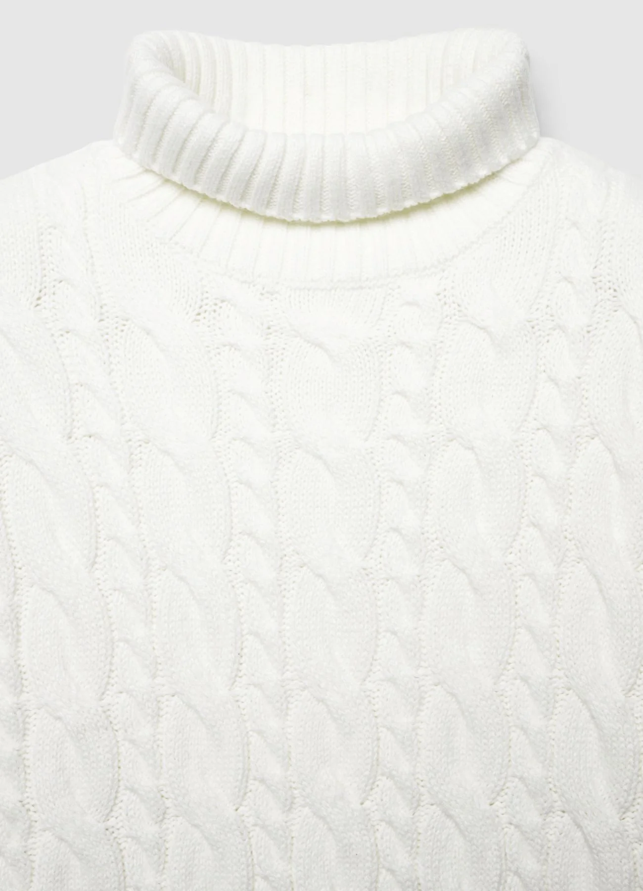 Maglione dolcevita con trecce - Image 5