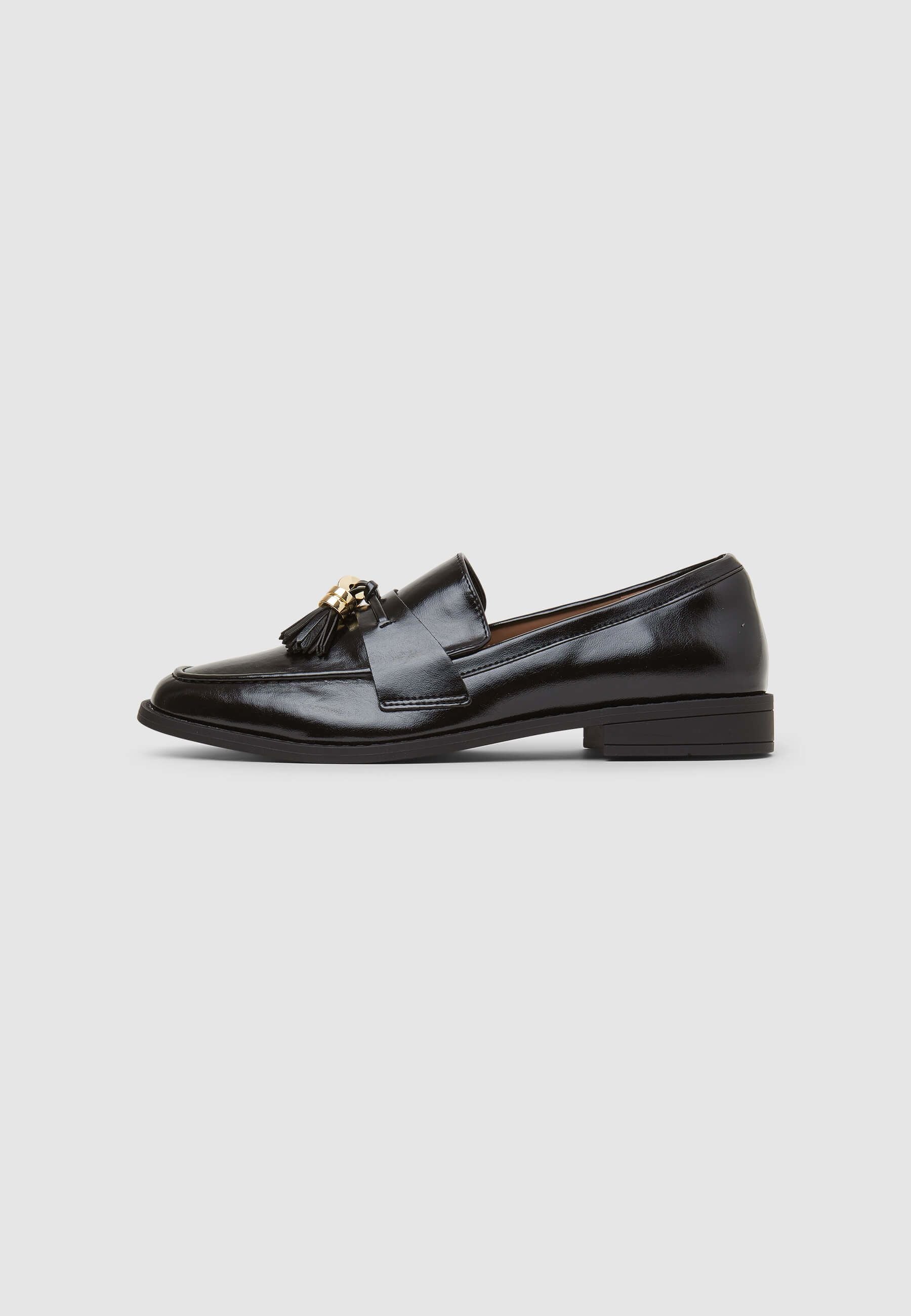 Mocassino slim con nappine - Image 5