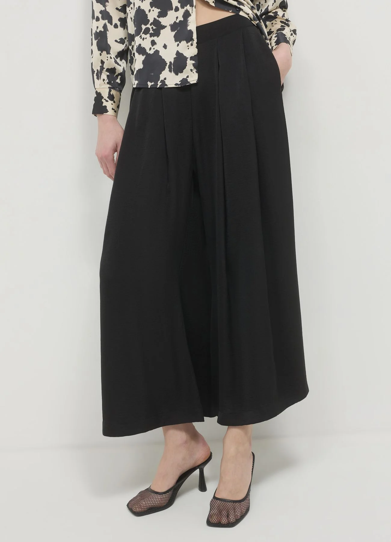 Pantagonna in simil satin