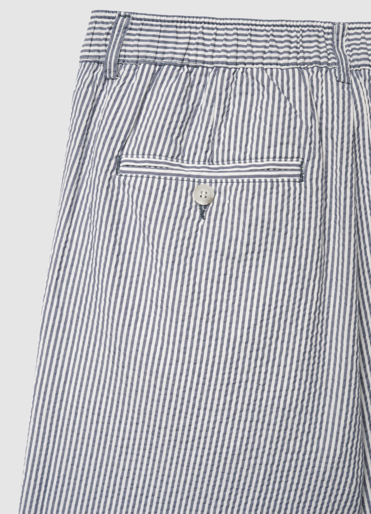 Pantaloncini bermuda a righe con risvolto - Image 5