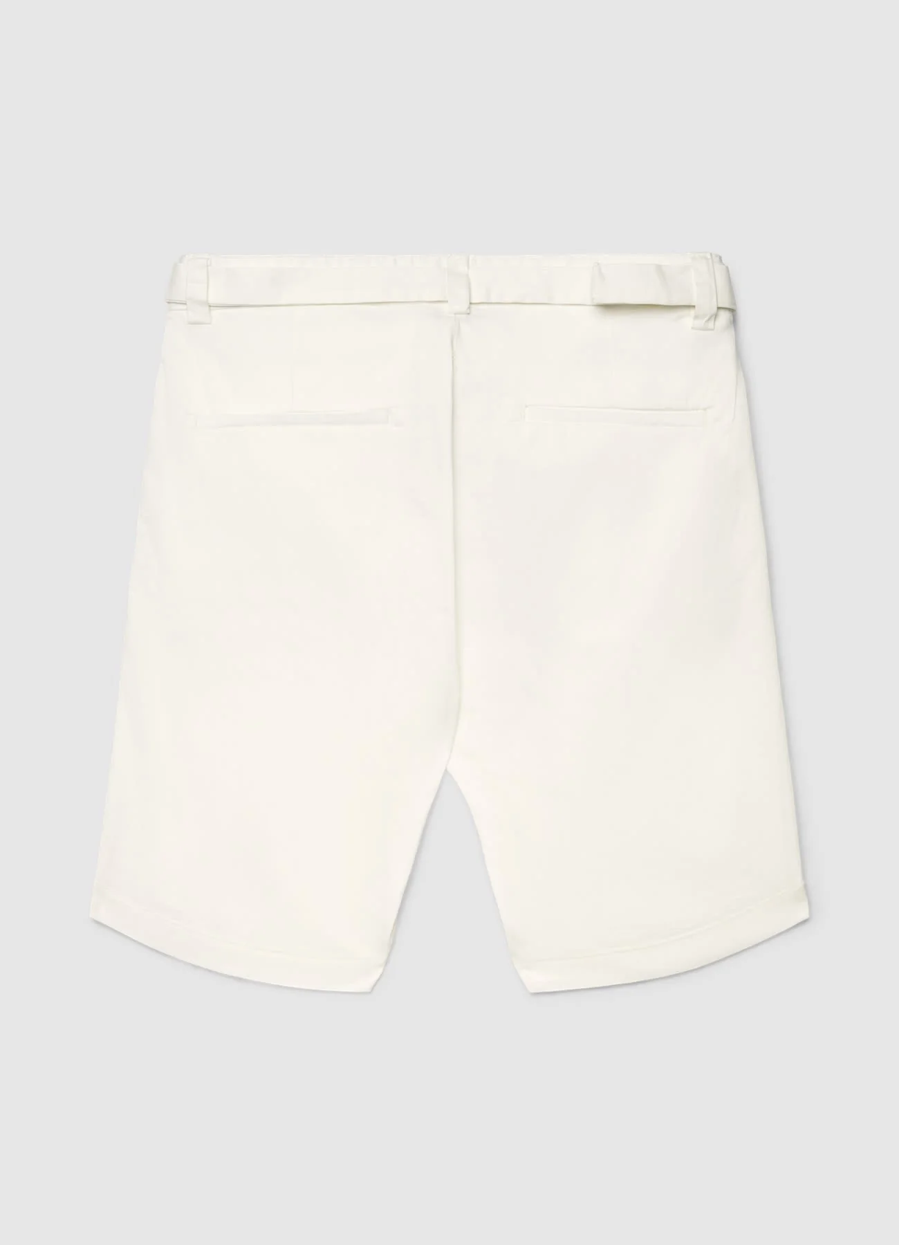 Pantaloncini bermuda con cintura - Image 4