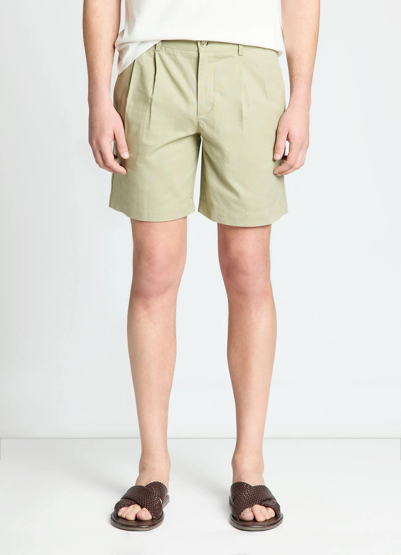 Pantaloncini bermuda con pinces - Image 3