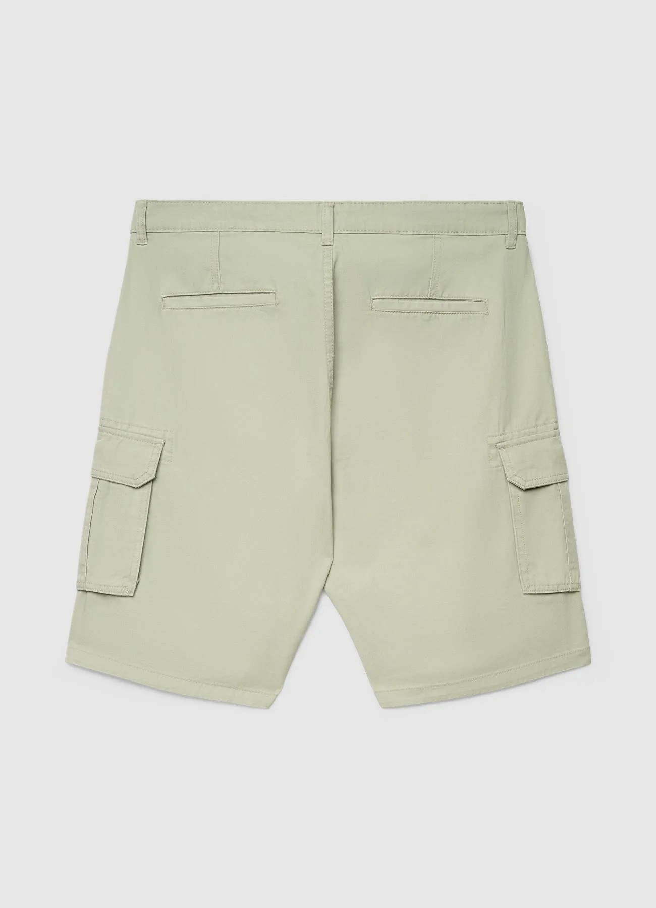 Pantaloncini cargo tinta unita - Image 4