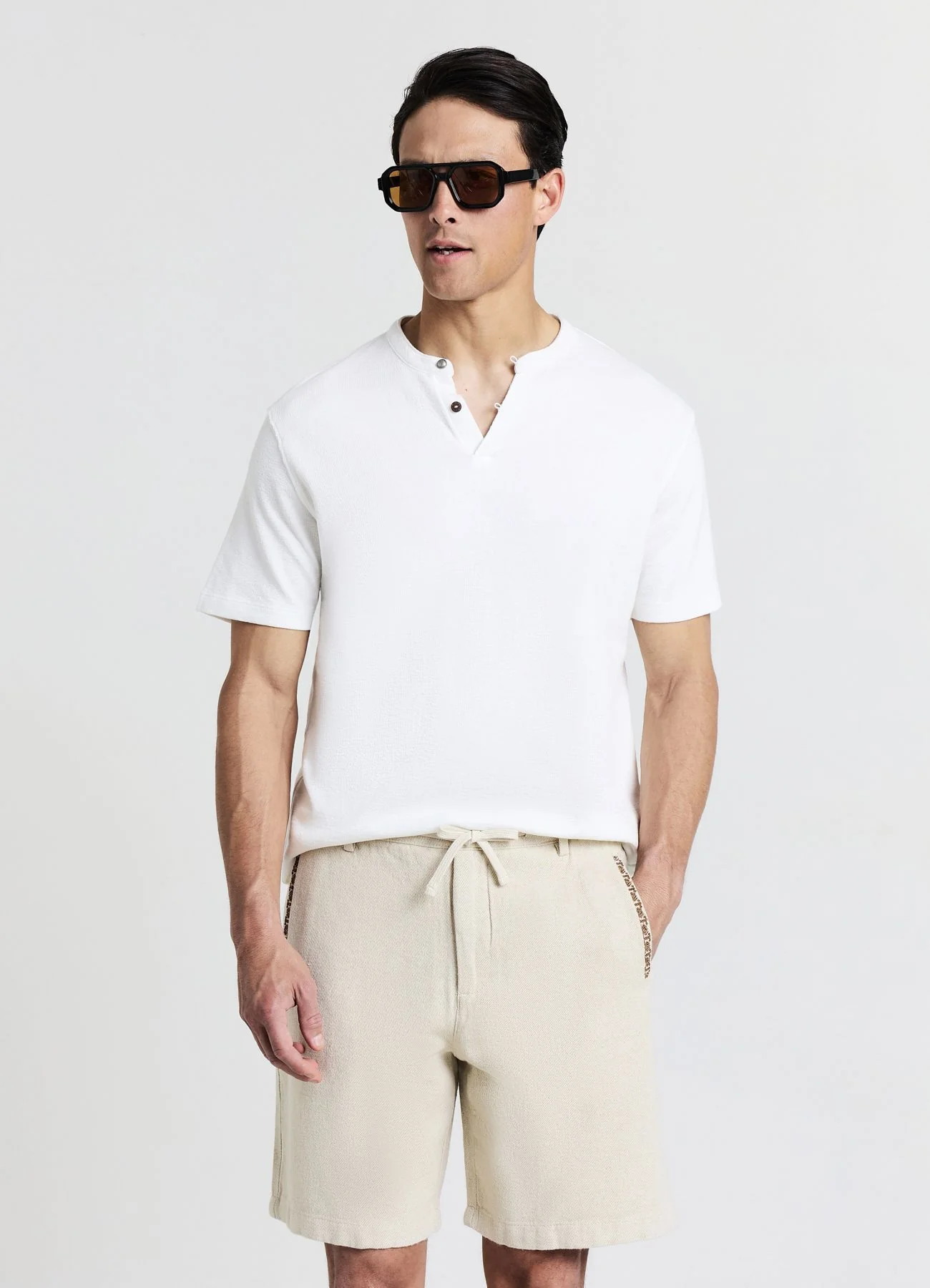 Pantaloncini chino tasche ricamo - Image 2