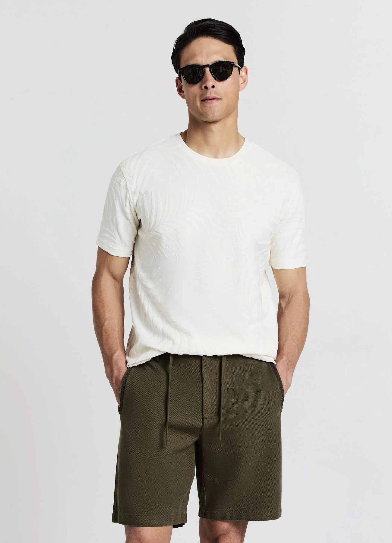 Pantaloncini chino tasche ricamo - Image 2