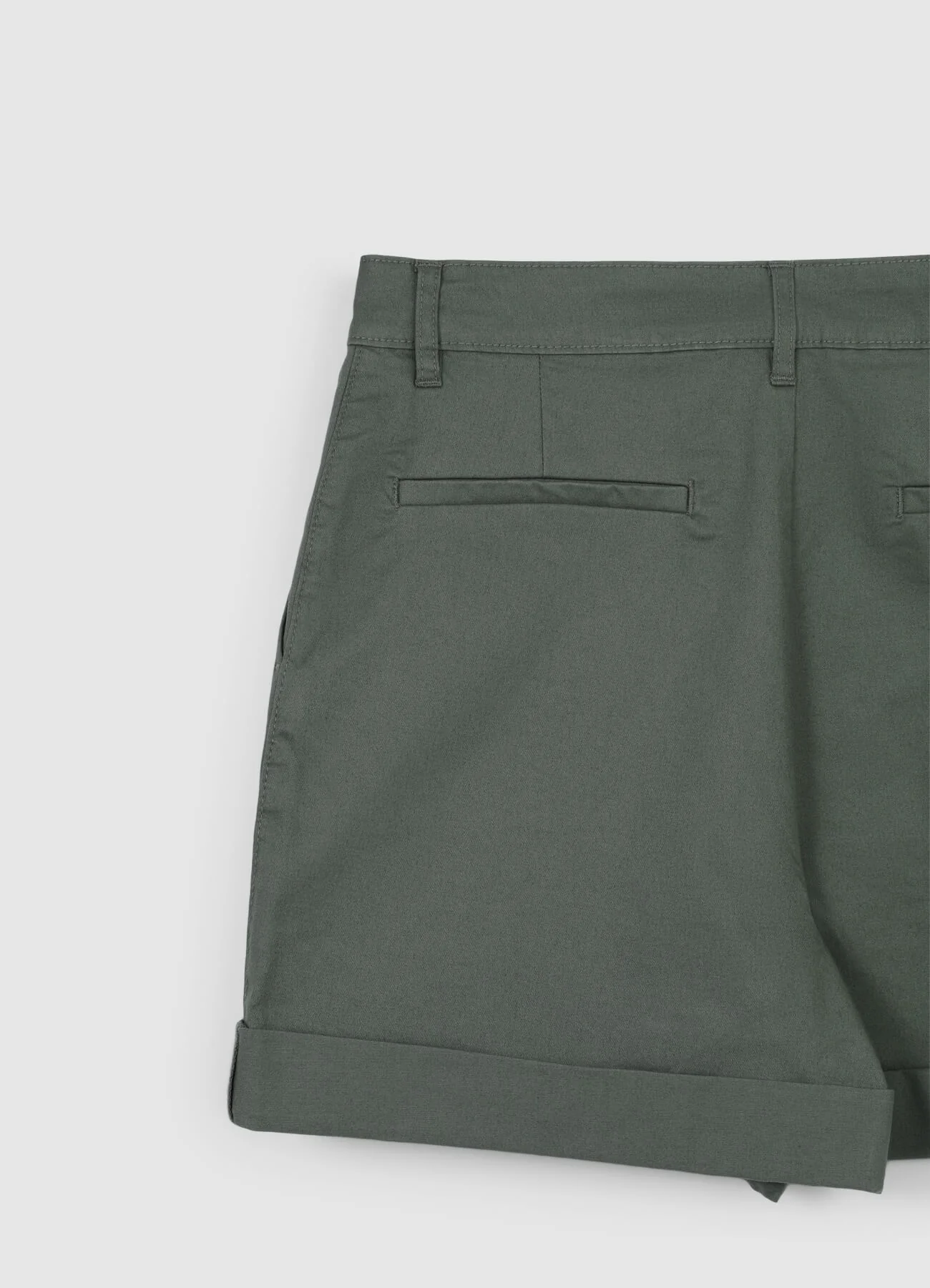 Pantaloncini chino tinta unita - Image 5