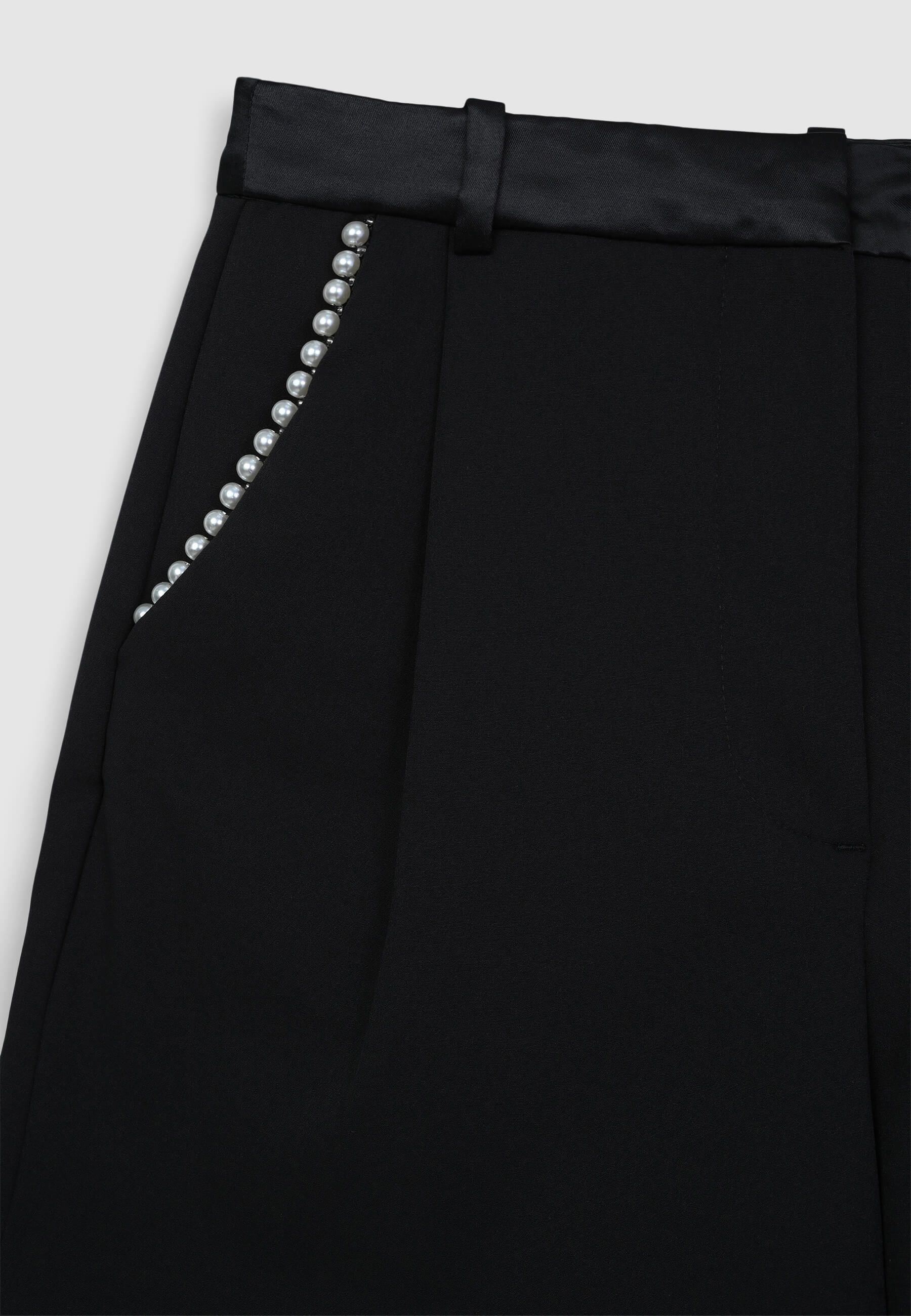 Pantaloncini con perle - Image 6