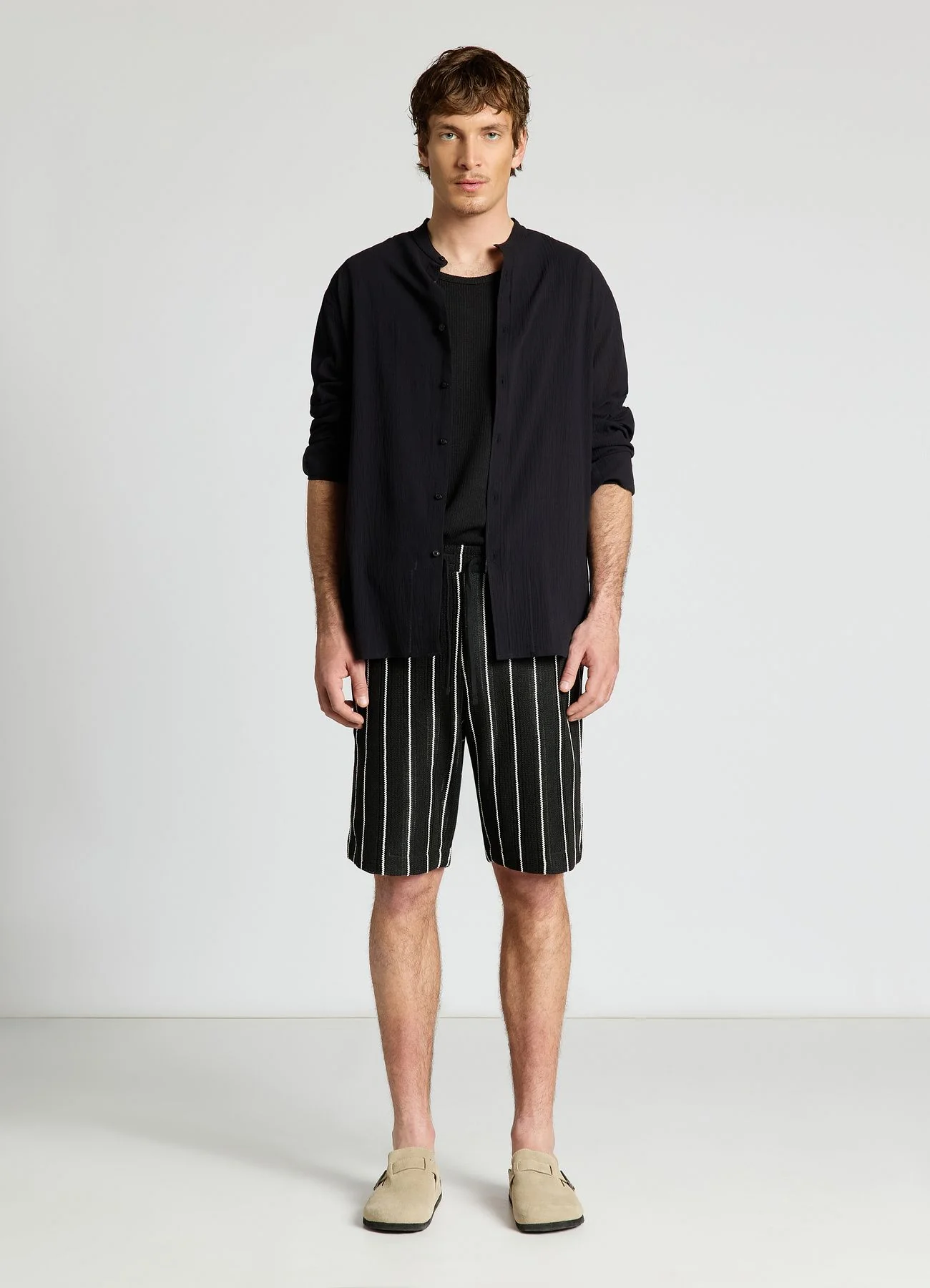 Pantaloncini ginnici a righe con coulisse - Image 3