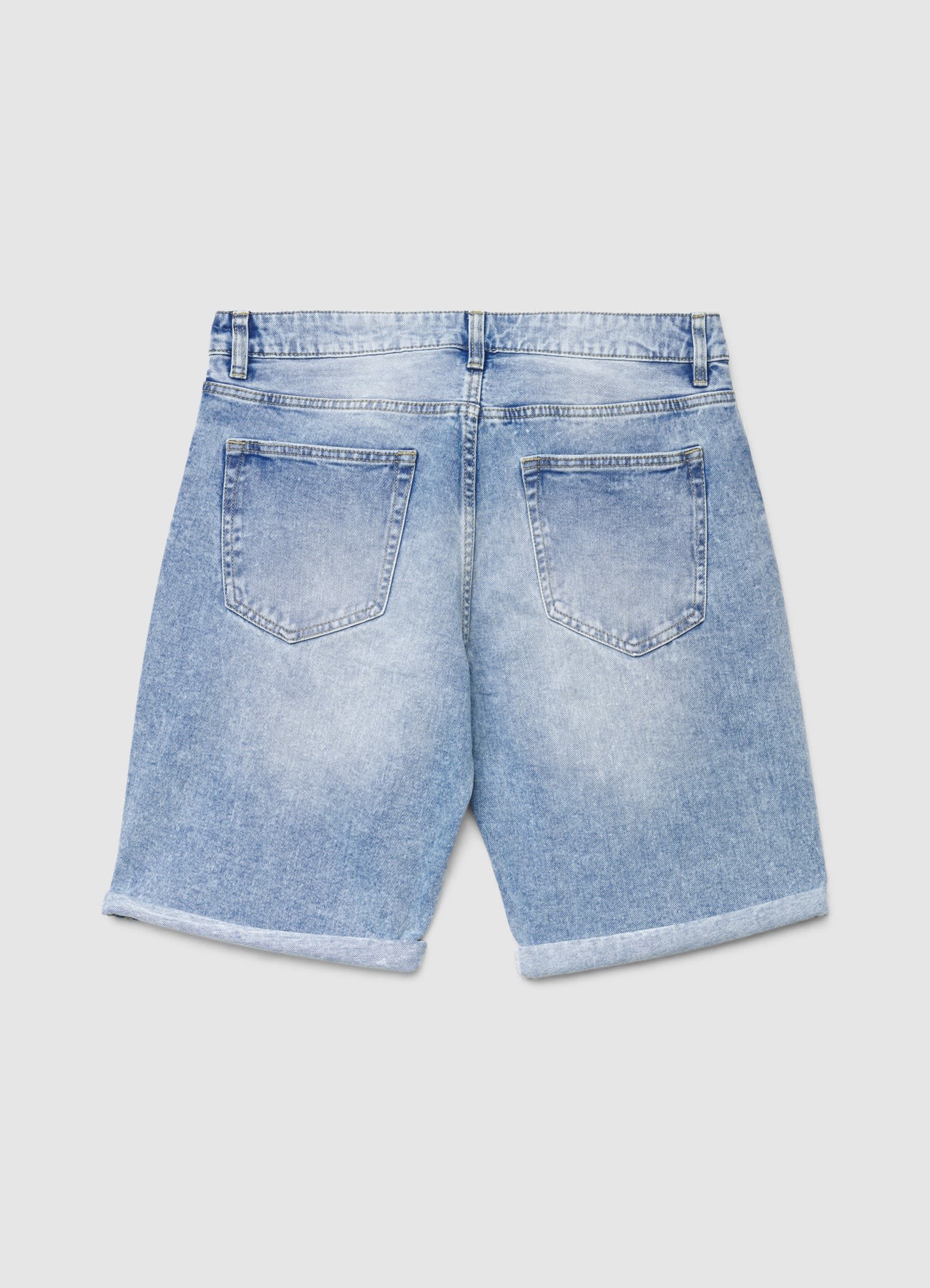 Pantaloncini jeans con risvolto - Image 4