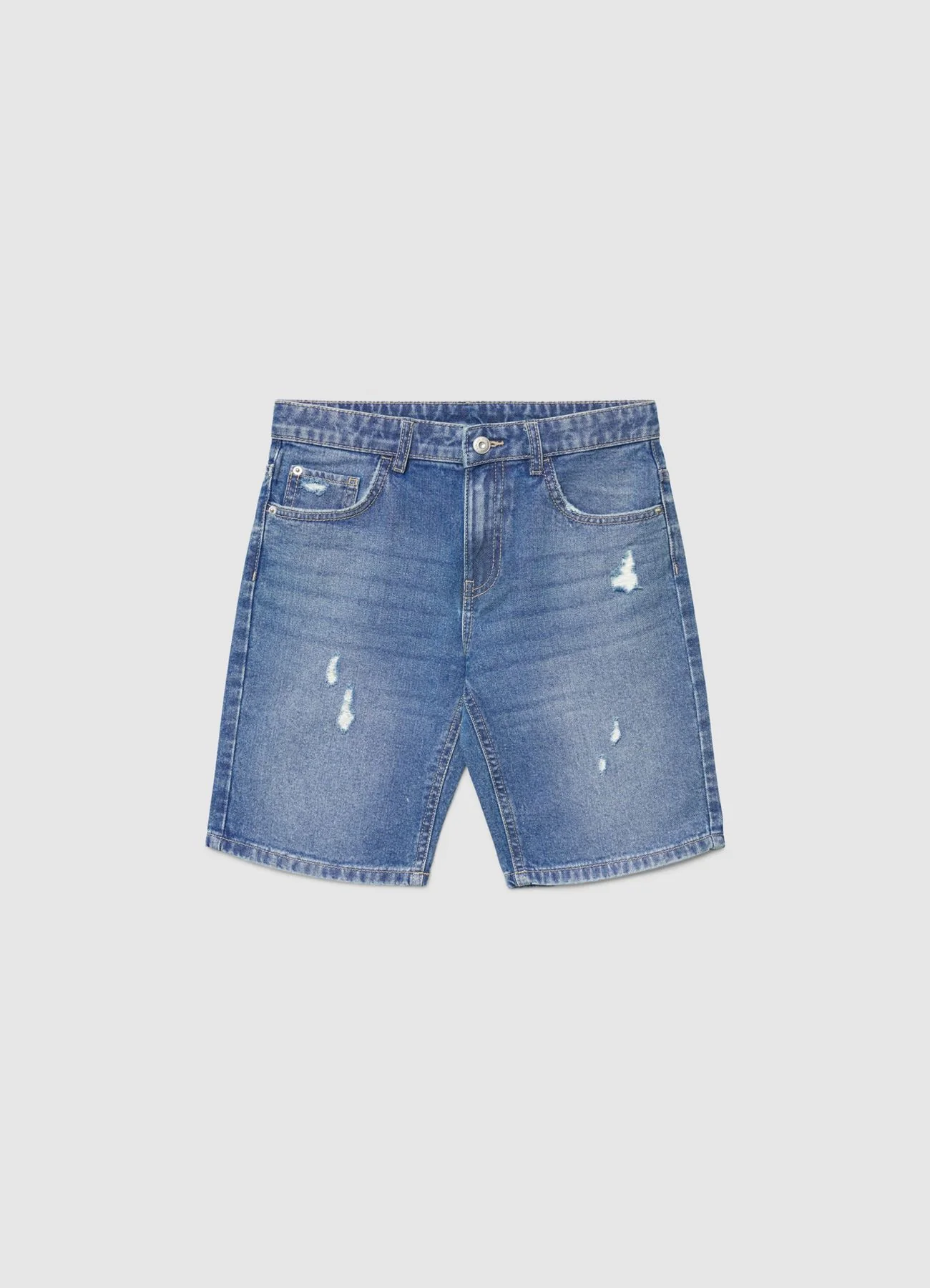 Pantaloncini jeans con strappi - Image 2