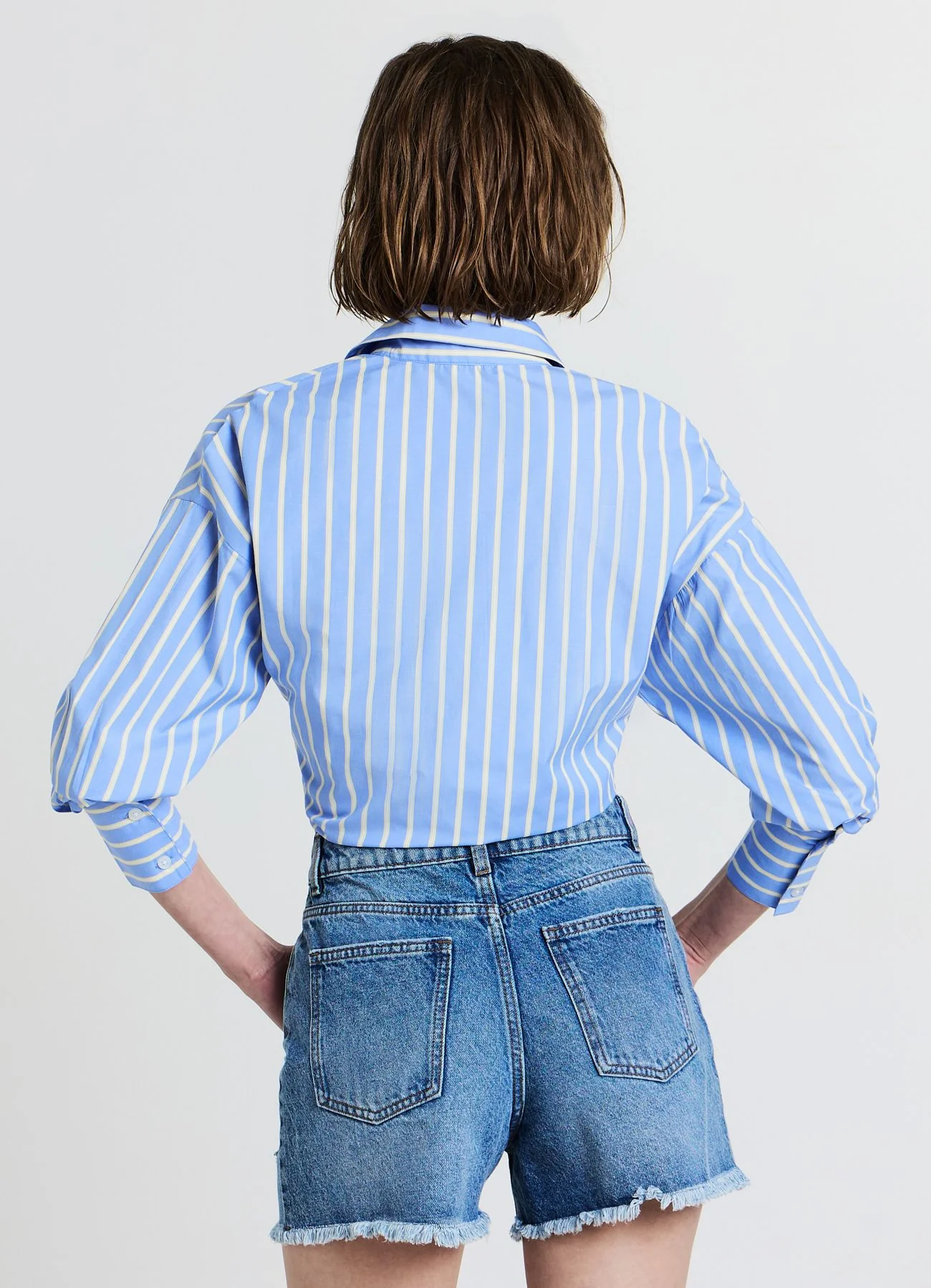 Pantaloncini mom con strappi