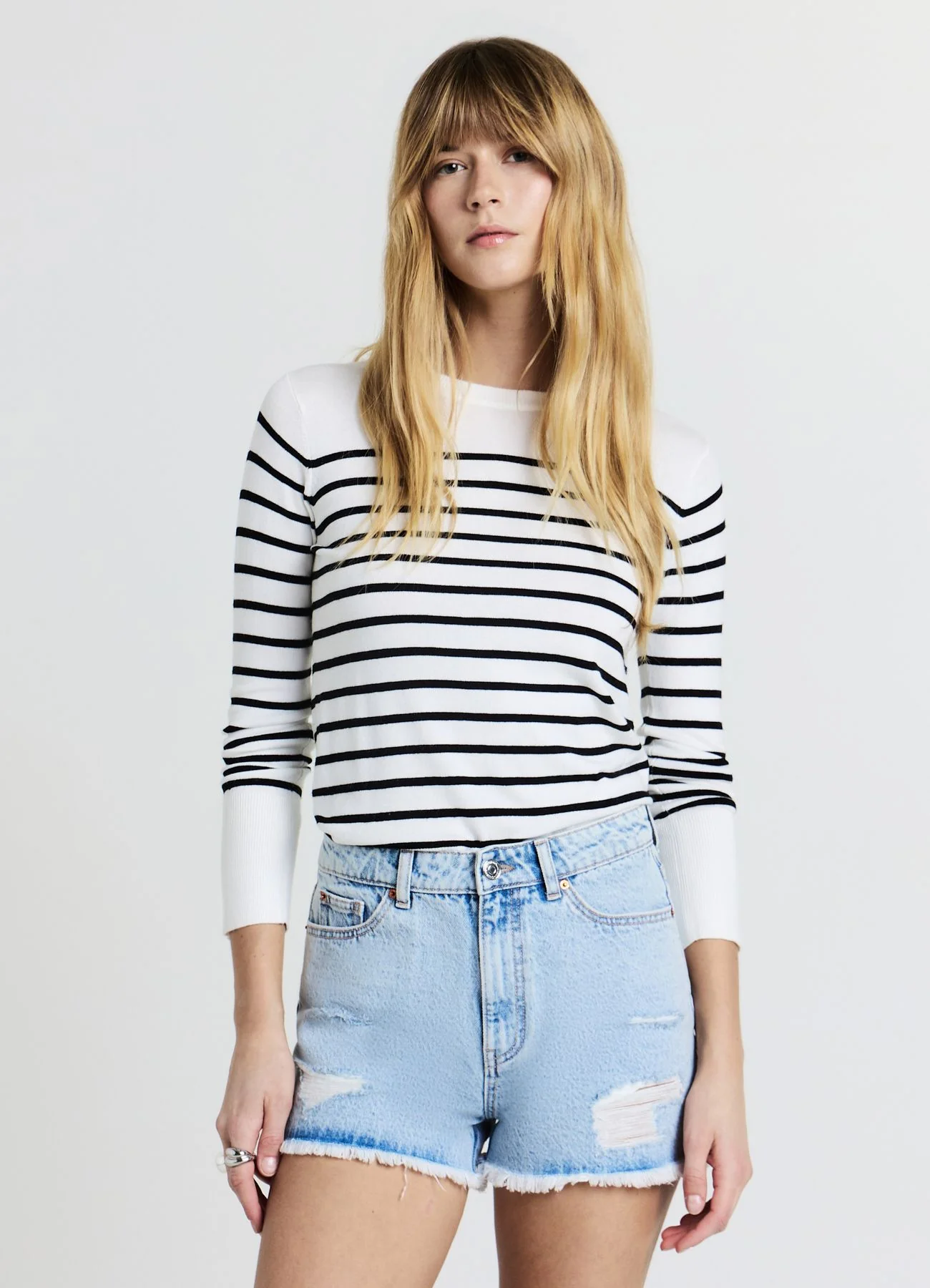 Pantaloncini mom strappi