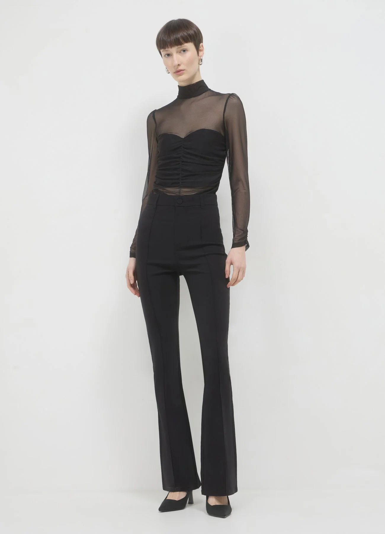 Pantalone a zampa