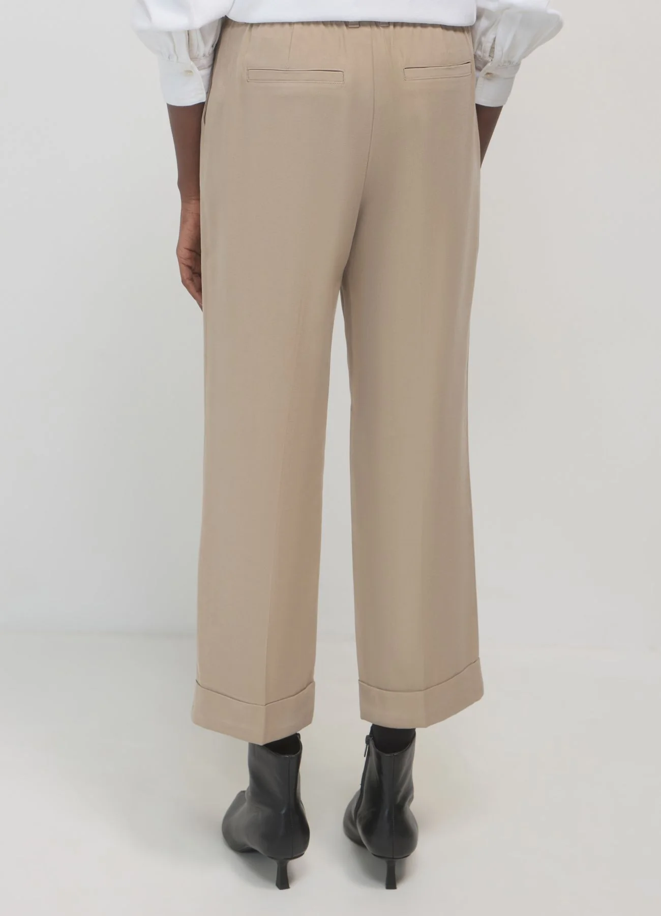 Pantalone classico con risvolto