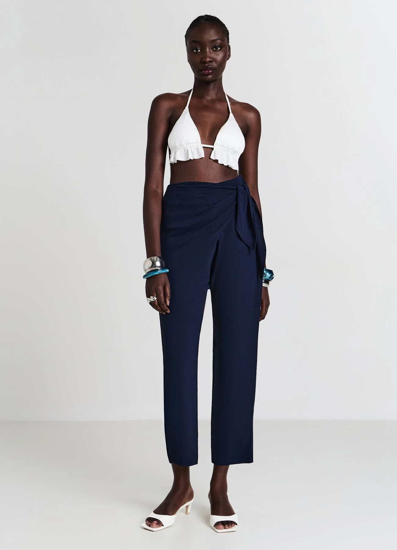 Pantalone con nodo