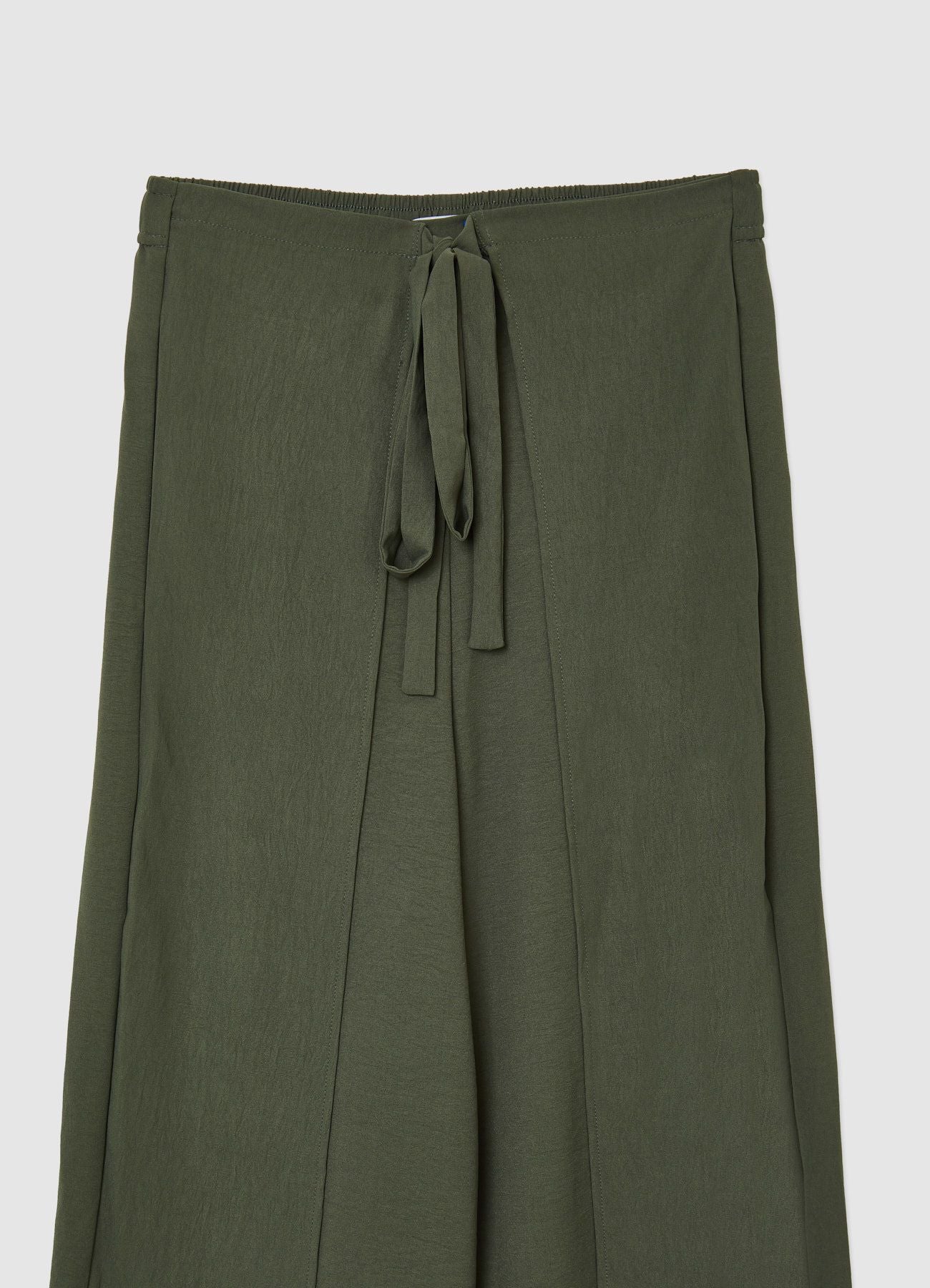 Pantalone con pannelli tinta unita - Image 6