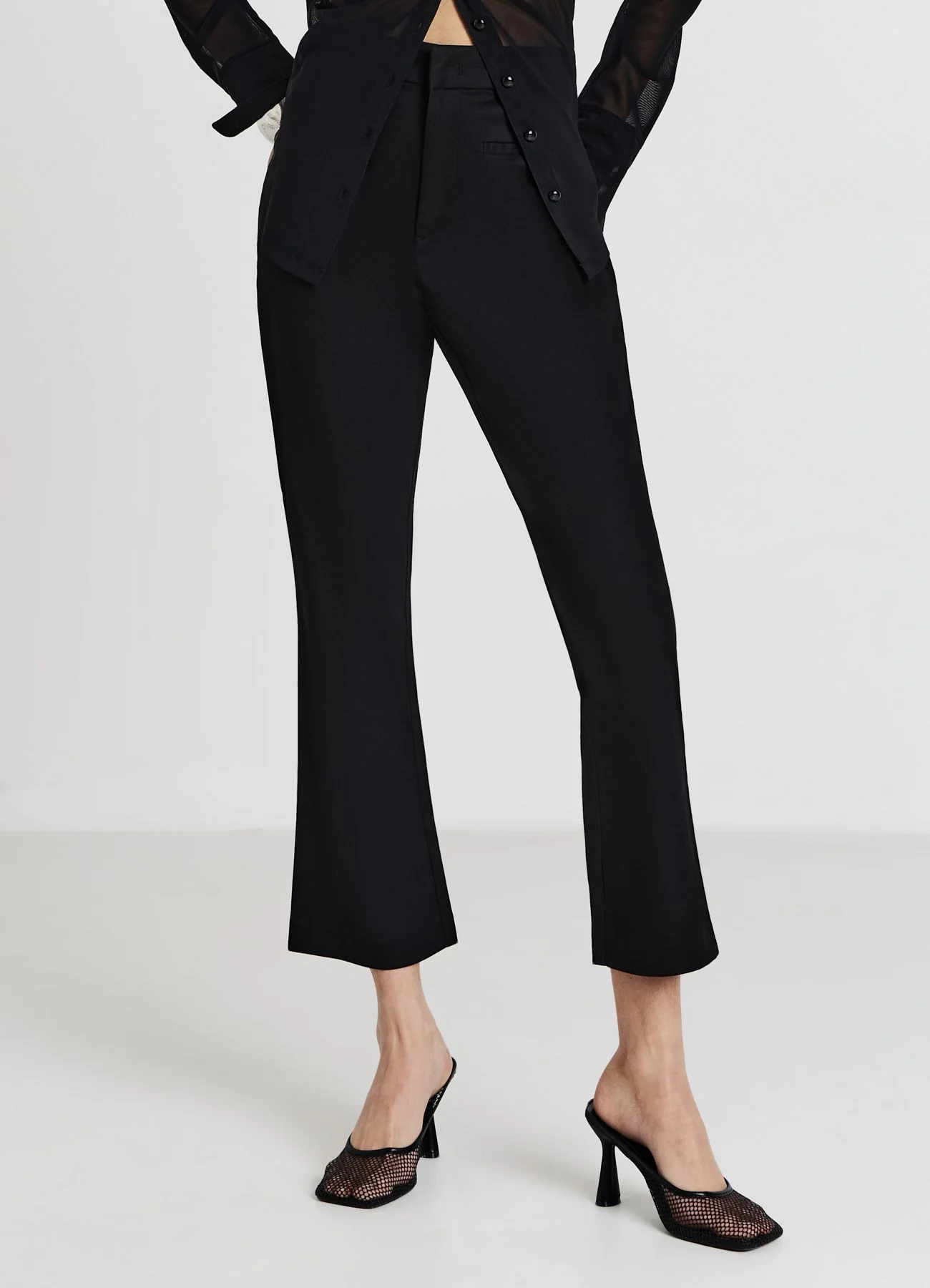 Pantalone cropped flare in rasatello
